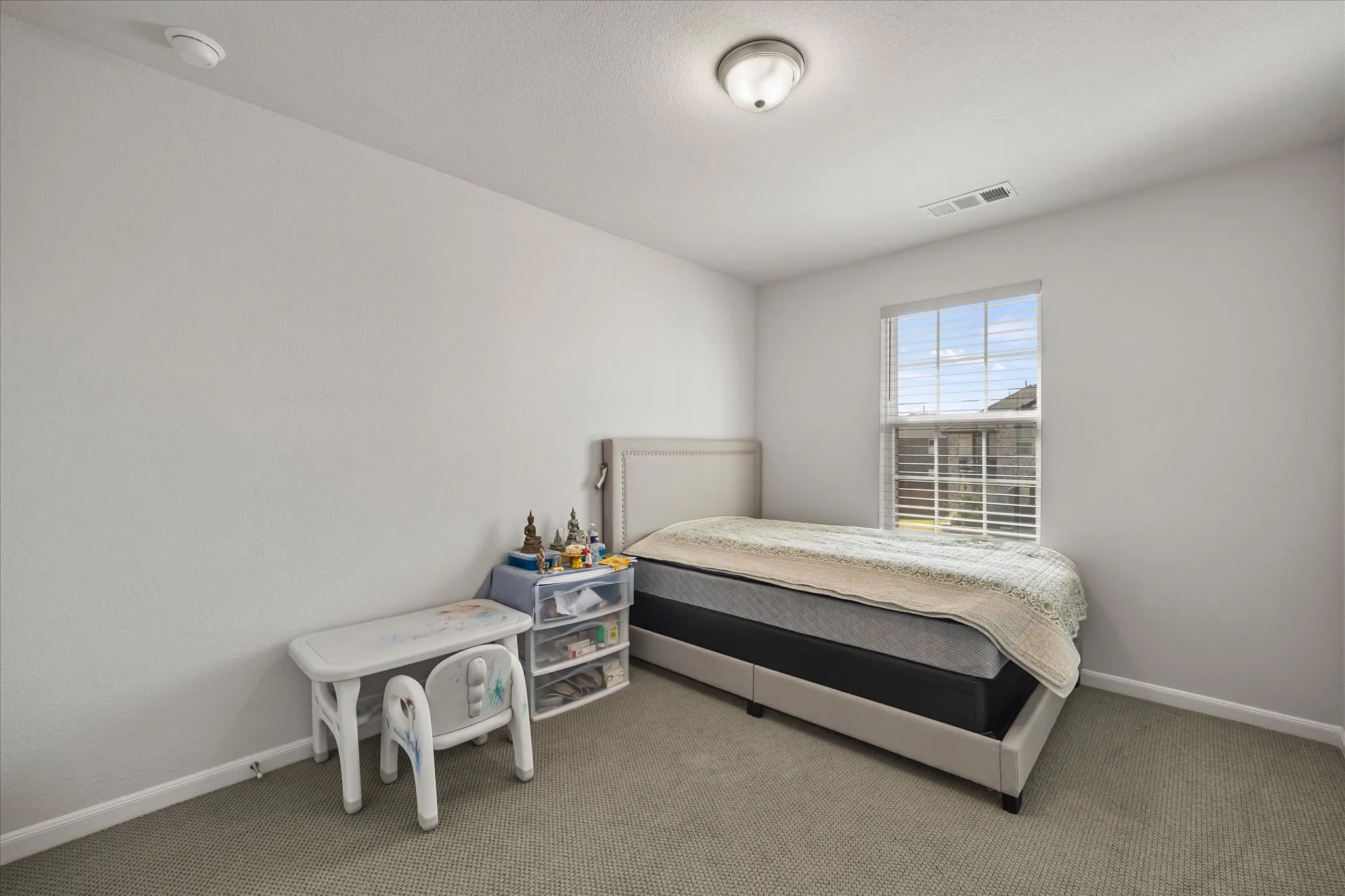 Single Family Residence For Sale in Kaufman County , 2121 Milligan Street, Forney, Texas 75126, 4 Bedroom, 3 Bathroom, 2 Garage spaces, 2,586 Sqft, built in 2023, mls#21337040, Real Estate Agent in Forney, Homes For Sale in Kaufman county, Homes For Sale in Forney, Realtor in Forney Texas, Real Estate Brokerage Independent Realty Texas, Luminita Cordes Realtor