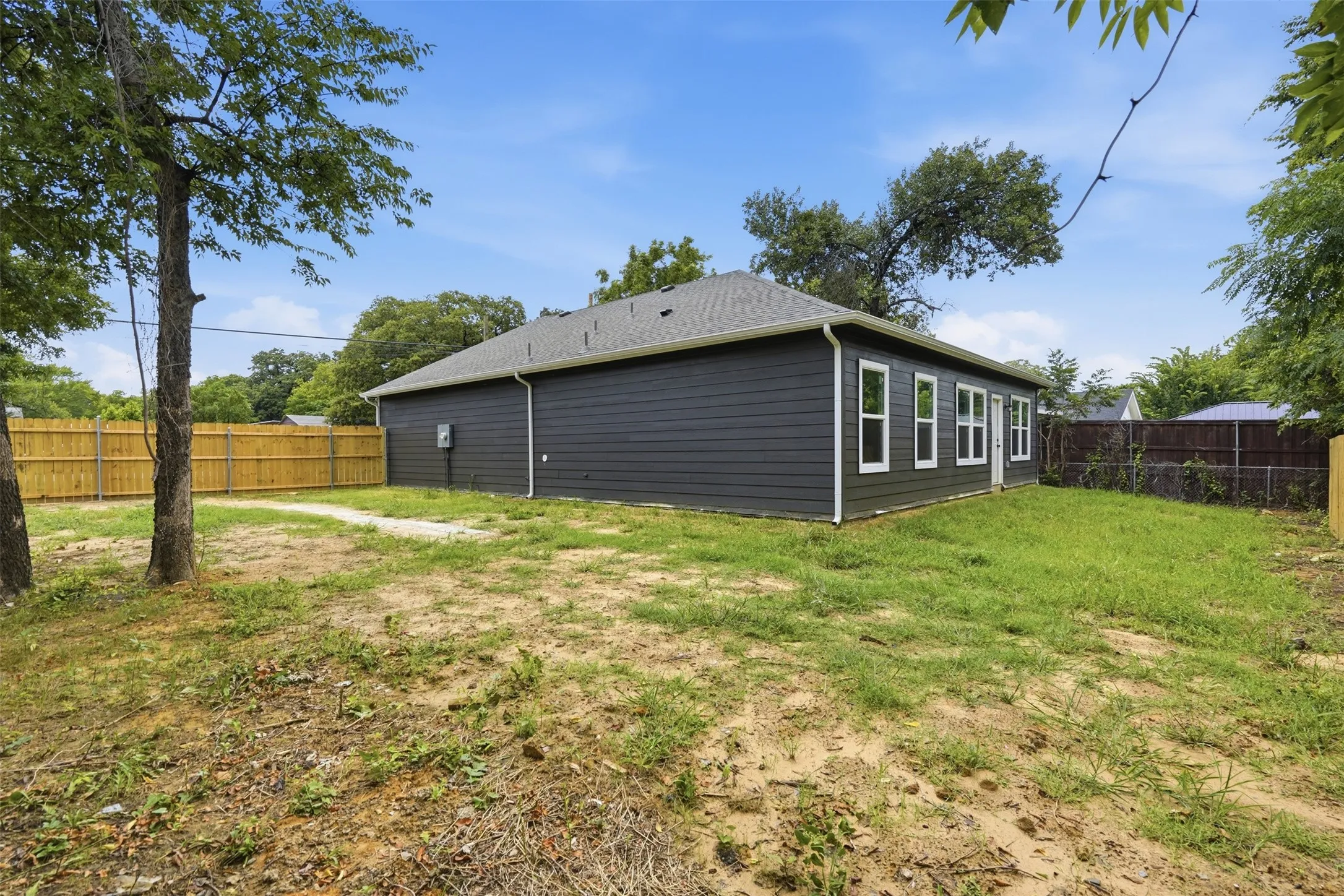 Single Family Residence For Sale in Tarrant County , 5931 Forest Haven Drive, Forest Hill, Texas 76119, 3 Bedroom, 2 Bathroom, 2 Garage spaces, 1,530 Sqft, built in 2026, mls#21337695, Real Estate Agent in Forest Hill, Homes For Sale in Tarrant county, Homes For Sale in Forest Hill, Realtor in Forest Hill Texas, Real Estate Brokerage Independent Realty Texas, Luminita Cordes Realtor