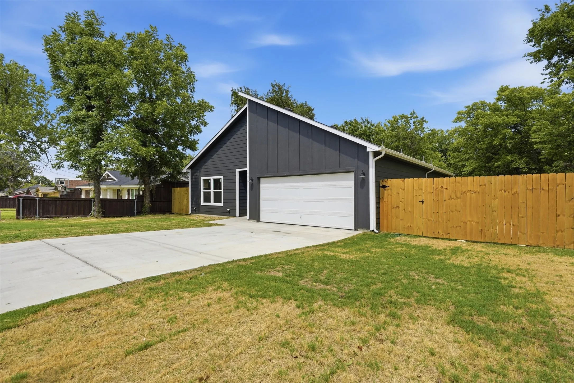 Single Family Residence For Sale in Tarrant County , 5931 Forest Haven Drive, Forest Hill, Texas 76119, 3 Bedroom, 2 Bathroom, 2 Garage spaces, 1,530 Sqft, built in 2026, mls#21337695, Real Estate Agent in Forest Hill, Homes For Sale in Tarrant county, Homes For Sale in Forest Hill, Realtor in Forest Hill Texas, Real Estate Brokerage Independent Realty Texas, Luminita Cordes Realtor