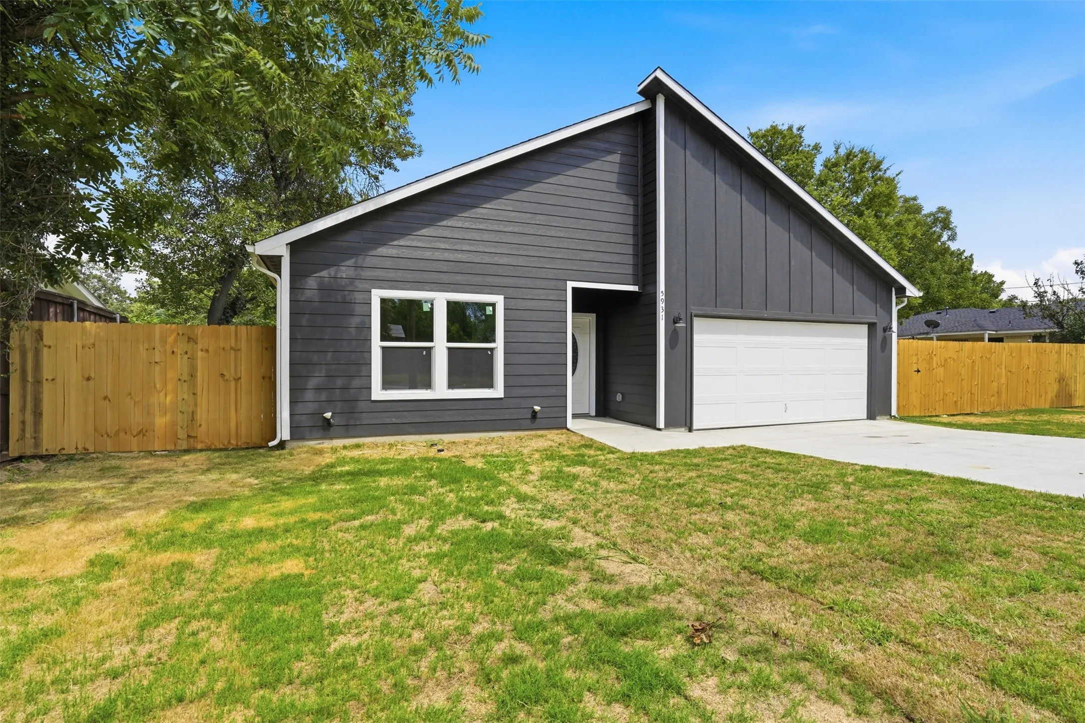 Single Family Residence For Sale in Tarrant County , 5931 Forest Haven Drive, Forest Hill, Texas 76119, 3 Bedroom, 2 Bathroom, 2 Garage spaces, 1,530 Sqft, built in 2026, mls#21337695, Real Estate Agent in Forest Hill, Homes For Sale in Tarrant county, Homes For Sale in Forest Hill, Realtor in Forest Hill Texas, Real Estate Brokerage Independent Realty Texas, Luminita Cordes Realtor