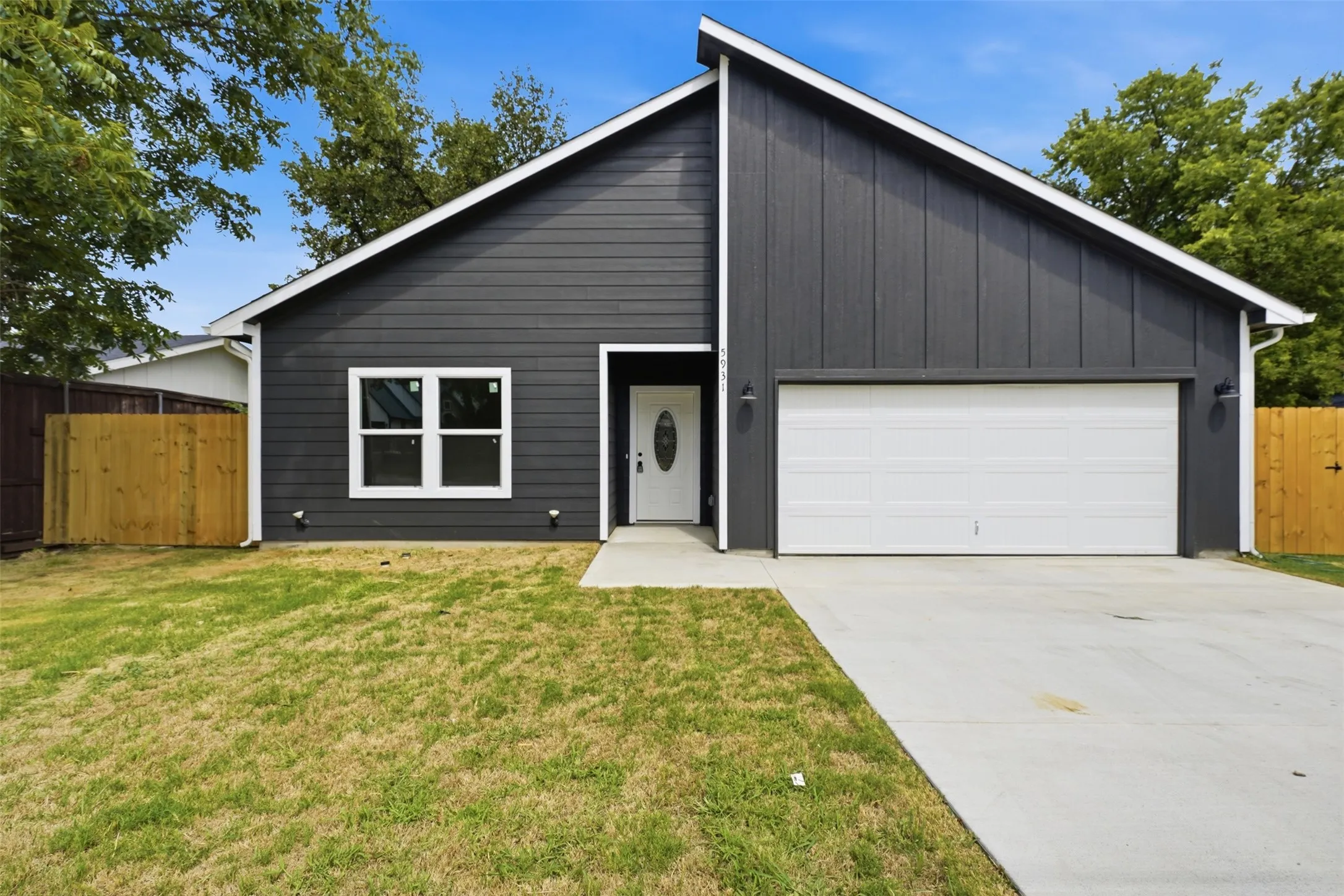 Single Family Residence For Sale in Tarrant County , 5931 Forest Haven Drive, Forest Hill, Texas 76119, 3 Bedroom, 2 Bathroom, 2 Garage spaces, 1,530 Sqft, built in 2026, mls#21337695, Real Estate Agent in Forest Hill, Homes For Sale in Tarrant county, Homes For Sale in Forest Hill, Realtor in Forest Hill Texas, Real Estate Brokerage Independent Realty Texas, Luminita Cordes Realtor
