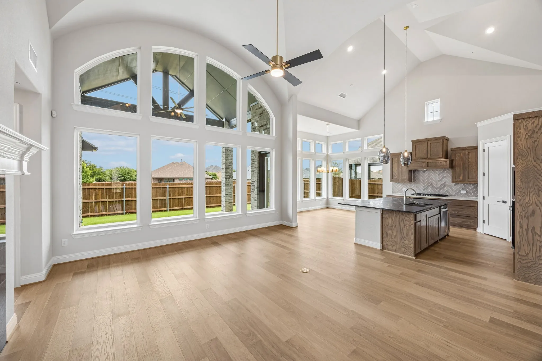 Single Family Residence For Sale in Tarrant County , 7606 Lanier Lane, Grand Prairie, Texas 75054, 3 Bedroom, 3 Bathroom, 2 Garage spaces, 3,290 Sqft, built in 2026, mls#21337697, Real Estate Agent in Grand Prairie, Homes For Sale in Tarrant county, Homes For Sale in Grand Prairie, Realtor in Grand Prairie Texas, Real Estate Brokerage Independent Realty Texas, Luminita Cordes Realtor