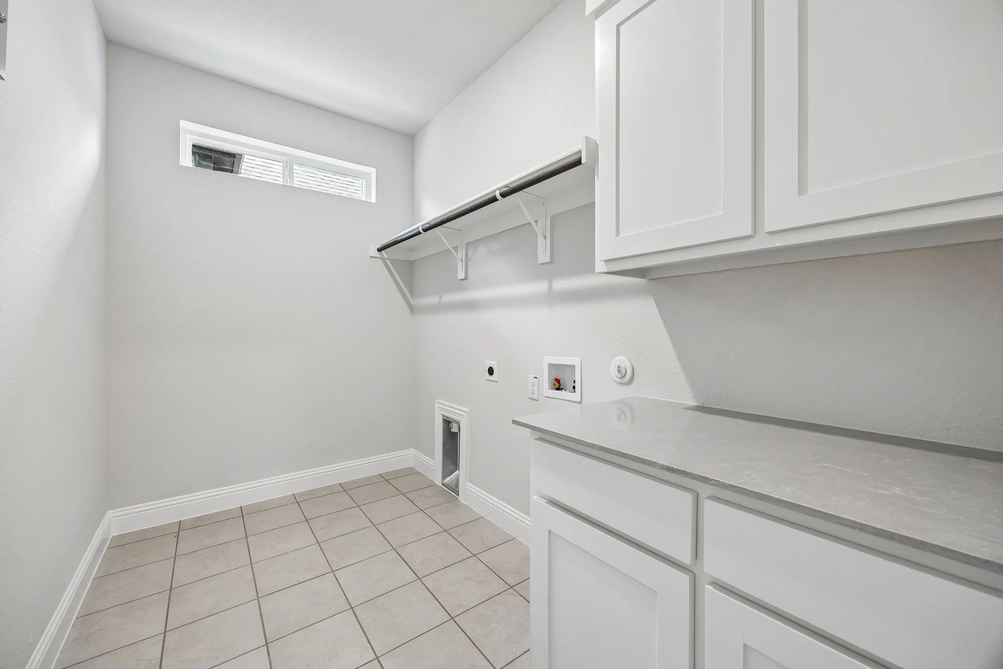 Single Family Residence For Sale in Tarrant County , 7606 Lanier Lane, Grand Prairie, Texas 75054, 3 Bedroom, 3 Bathroom, 2 Garage spaces, 3,290 Sqft, built in 2026, mls#21337697, Real Estate Agent in Grand Prairie, Homes For Sale in Tarrant county, Homes For Sale in Grand Prairie, Realtor in Grand Prairie Texas, Real Estate Brokerage Independent Realty Texas, Luminita Cordes Realtor