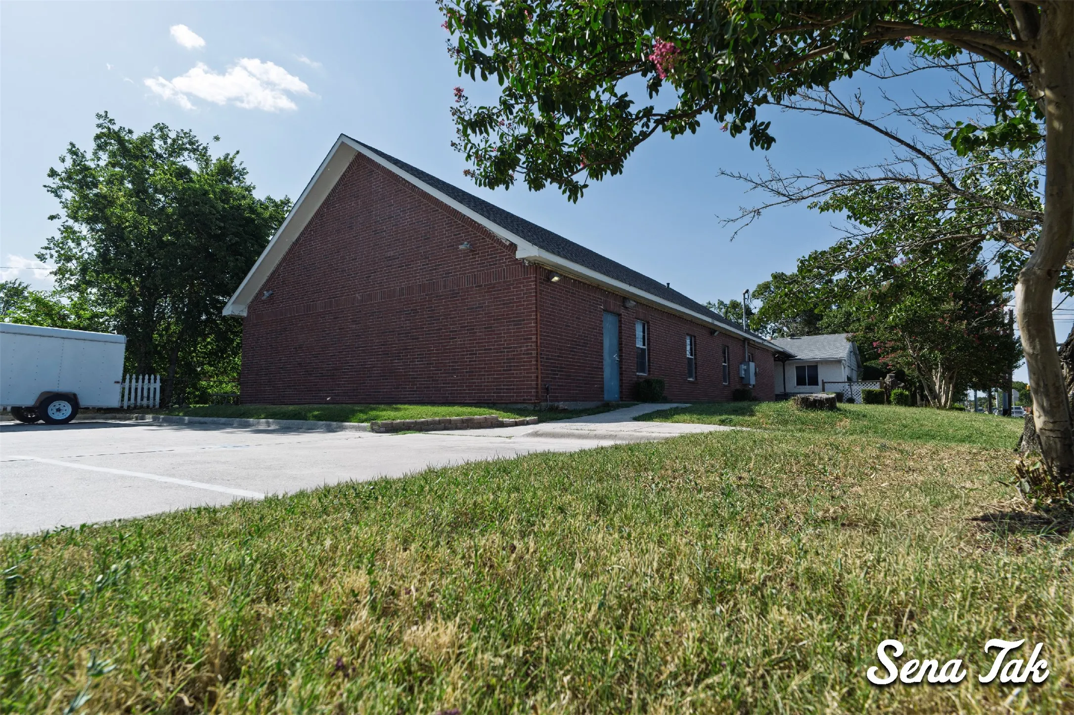 Office For Sale in Dallas County , 4502 Lawler Road, Garland, Texas 75042, 0, 0, Garage spaces, 0 Sqft, built in 2004, Price $820,000, mls#21336648, Real Estate Agent in Garland, Homes For Sale in Dallas county, Homes For Sale in Garland, Realtor in Garland Texas, Real Estate Brokerage Independent Realty Texas, Luminita Cordes Realtor