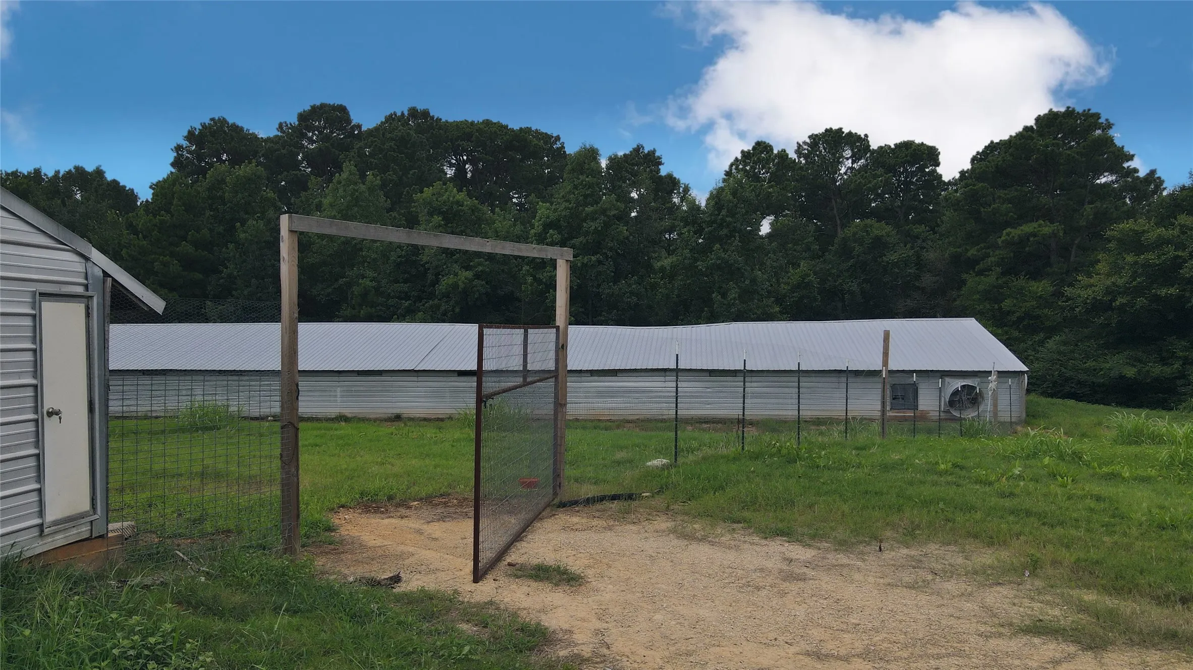 Improved Land For Sale in Camp County , TBD County Road 4114, Pittsburg, Texas 75686, 0, 0, Garage spaces, 0 Sqft, built in 1989, mls#21337718, Real Estate Agent in Pittsburg, Homes For Sale in Camp county, Homes For Sale in Pittsburg, Realtor in Pittsburg Texas, Real Estate Brokerage Independent Realty Texas, Luminita Cordes Realtor