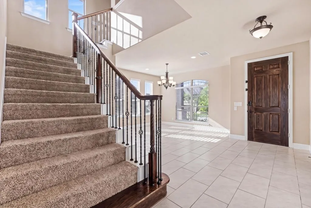 Single Family Residence For Sale in Collin County , 1012 Granger Drive, Mc Kinney, Texas 75071, 5 Bedroom, 4 Bathroom, 2 Garage spaces, 3,305 Sqft, built in 2020, mls#21337394, Real Estate Agent in Mc Kinney, Homes For Sale in Collin county, Homes For Sale in Mc Kinney, Realtor in Mc Kinney Texas, Real Estate Brokerage Independent Realty Texas, Luminita Cordes Realtor