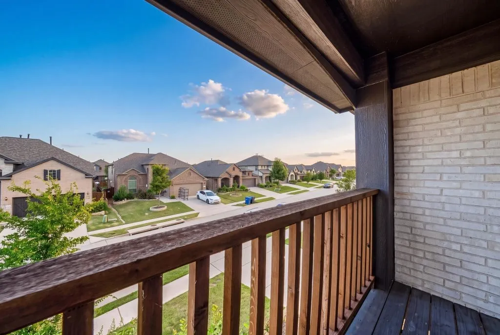 Single Family Residence For Sale in Collin County , 1012 Granger Drive, Mc Kinney, Texas 75071, 5 Bedroom, 4 Bathroom, 2 Garage spaces, 3,305 Sqft, built in 2020, mls#21337394, Real Estate Agent in Mc Kinney, Homes For Sale in Collin county, Homes For Sale in Mc Kinney, Realtor in Mc Kinney Texas, Real Estate Brokerage Independent Realty Texas, Luminita Cordes Realtor