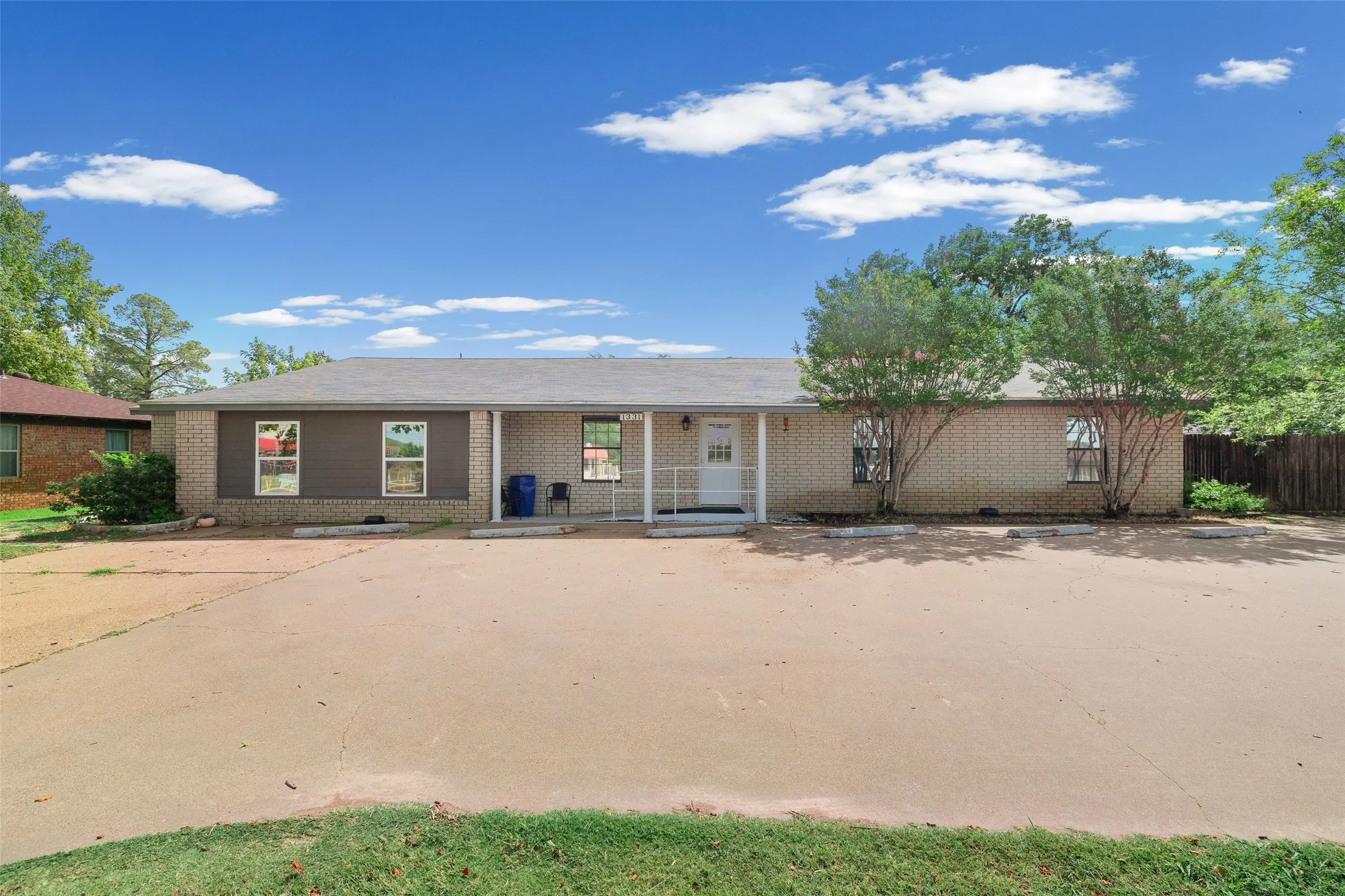 Business For Sale in Young County , 1331 Cherry Street, Graham, Texas 76450, 0, 0, Garage spaces, 0 Sqft, built in 1950, mls#21337696, Real Estate Agent in Graham, Homes For Sale in Young county, Homes For Sale in Graham, Realtor in Graham Texas, Real Estate Brokerage Independent Realty Texas, Luminita Cordes Realtor