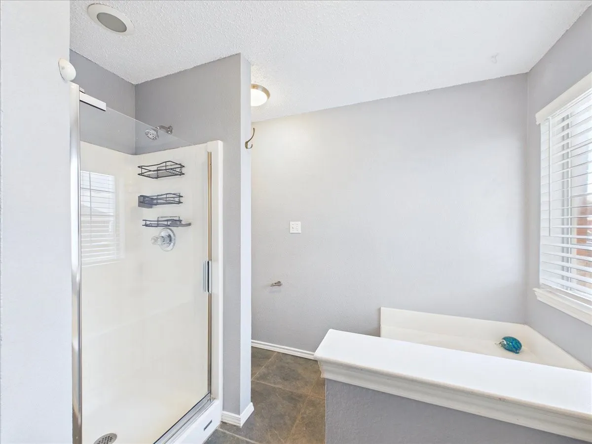 Single Family Residence For Sale in Dallas County , 1104 Brandy Station Road, Grand Prairie, Texas 75052, 4 Bedroom, 2 Bathroom, 2 Garage spaces, 1,819 Sqft, built in 1998, mls#21329778, Real Estate Agent in Grand Prairie, Homes For Sale in Dallas county, Homes For Sale in Grand Prairie, Realtor in Grand Prairie Texas, Real Estate Brokerage Independent Realty Texas, Luminita Cordes Realtor