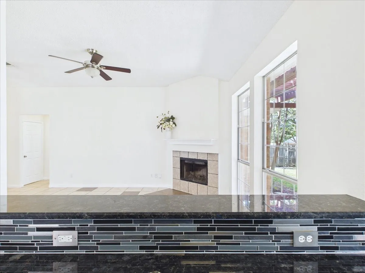 Single Family Residence For Sale in Dallas County , 1104 Brandy Station Road, Grand Prairie, Texas 75052, 4 Bedroom, 2 Bathroom, 2 Garage spaces, 1,819 Sqft, built in 1998, mls#21329778, Real Estate Agent in Grand Prairie, Homes For Sale in Dallas county, Homes For Sale in Grand Prairie, Realtor in Grand Prairie Texas, Real Estate Brokerage Independent Realty Texas, Luminita Cordes Realtor