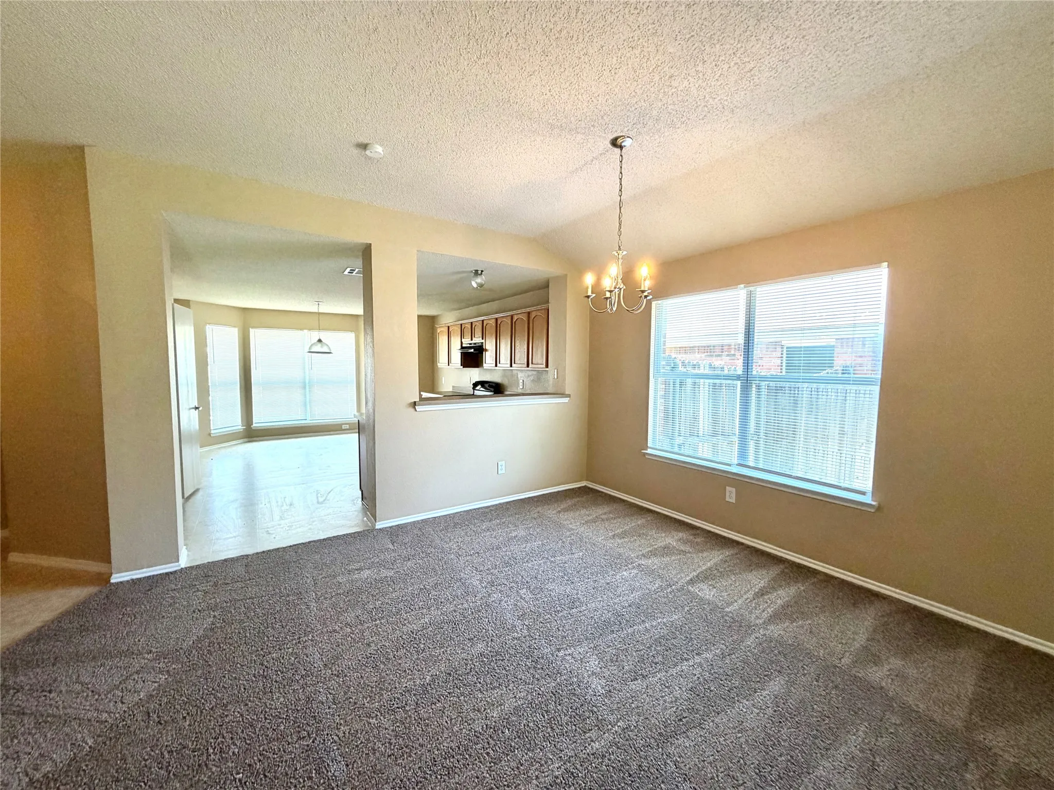 Single Family Residence For Rent in Dallas County , 185 Rolling Court, Lancaster, Texas 75146, 3 Bedroom, 2 Bathroom, 2 Garage spaces, 1,986 Sqft, built in 2006, mls#21337753, Real Estate Agent in Lancaster, Homes For Rent in Dallas county, Homes For Rent in Lancaster, Realtor in Lancaster Texas, Real Estate Brokerage Independent Realty Texas, Luminita Cordes Realtor