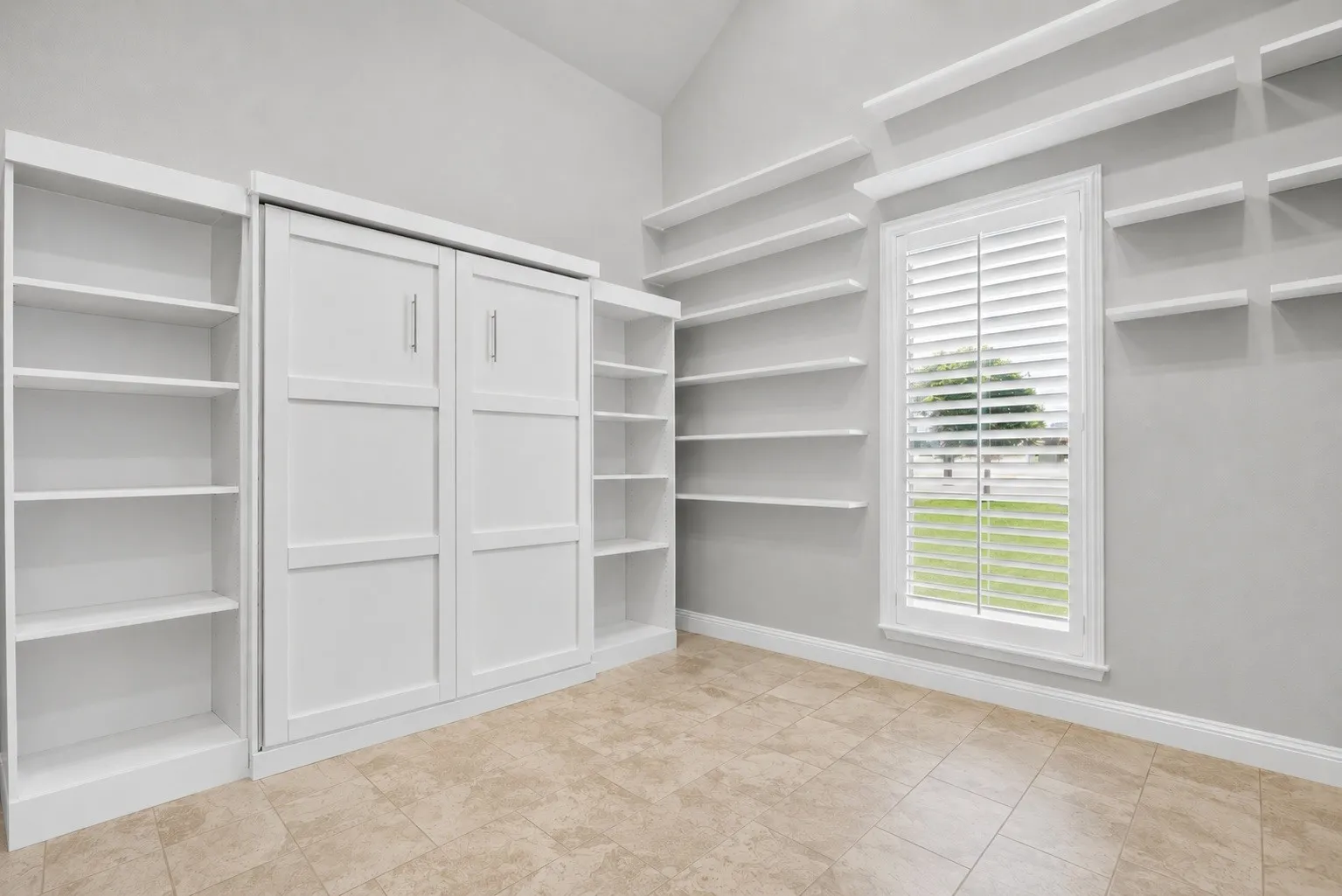 Versatile bedroom #2 with murphy bed