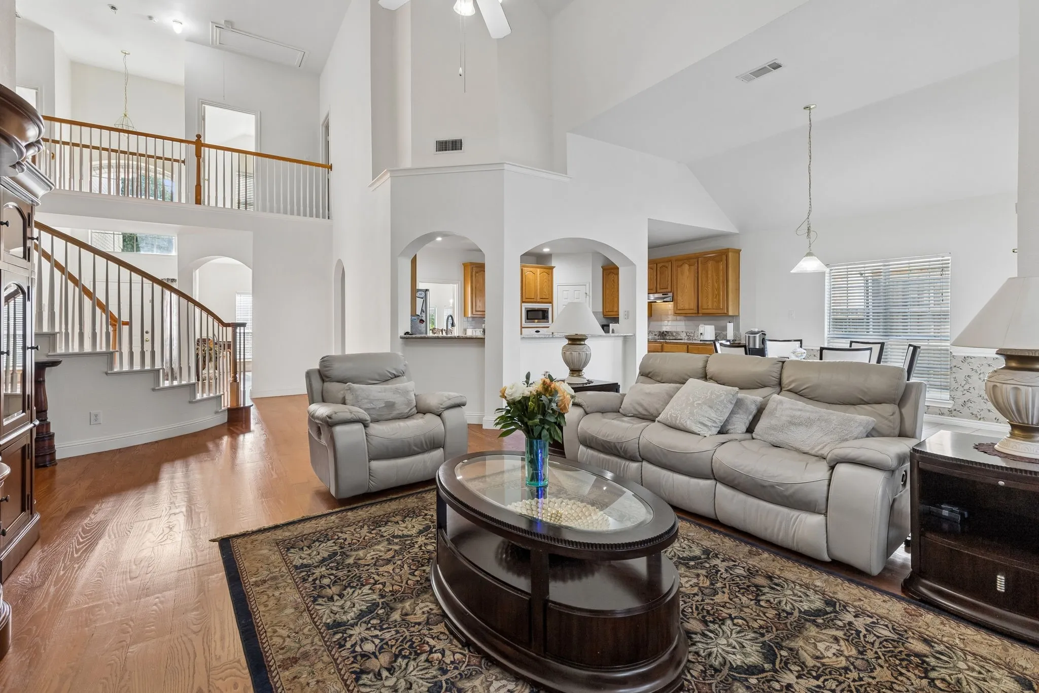 Single Family Residence For Sale in Collin County , 717 Morningside Trail, Murphy, Texas 75094, 5 Bedroom, 4 Bathroom, 2 Garage spaces, 4,428 Sqft, built in 2005, mls#21331844, Real Estate Agent in Murphy, Homes For Sale in Collin county, Homes For Sale in Murphy, Realtor in Murphy Texas, Real Estate Brokerage Independent Realty Texas, Luminita Cordes Realtor