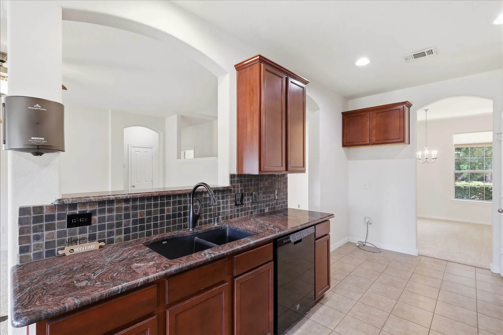 Single Family Residence For Sale in Denton County , 712 Hawk Valley Drive, Little Elm, Texas 75068, 4 Bedroom, 3 Bathroom, 2 Garage spaces, 2,772 Sqft, built in 2010, mls#21337762, Real Estate Agent in Little Elm, Homes For Sale in Denton county, Homes For Sale in Little Elm, Realtor in Little Elm Texas, Real Estate Brokerage Independent Realty Texas, Luminita Cordes Realtor