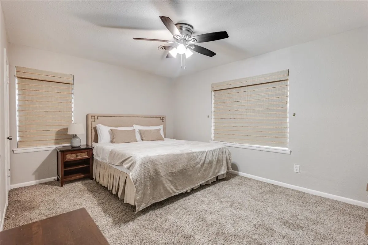Single Family Residence For Sale in Tarrant County , 5163 Waits Avenue, Fort Worth, Texas 76133, 3 Bedroom, 2 Bathroom, Garage spaces, 1,632 Sqft, built in 1957, mls#21332615, Real Estate Agent in Fort Worth, Homes For Sale in Tarrant county, Homes For Sale in Fort Worth, Realtor in Fort Worth Texas, Real Estate Brokerage Independent Realty Texas, Luminita Cordes Realtor