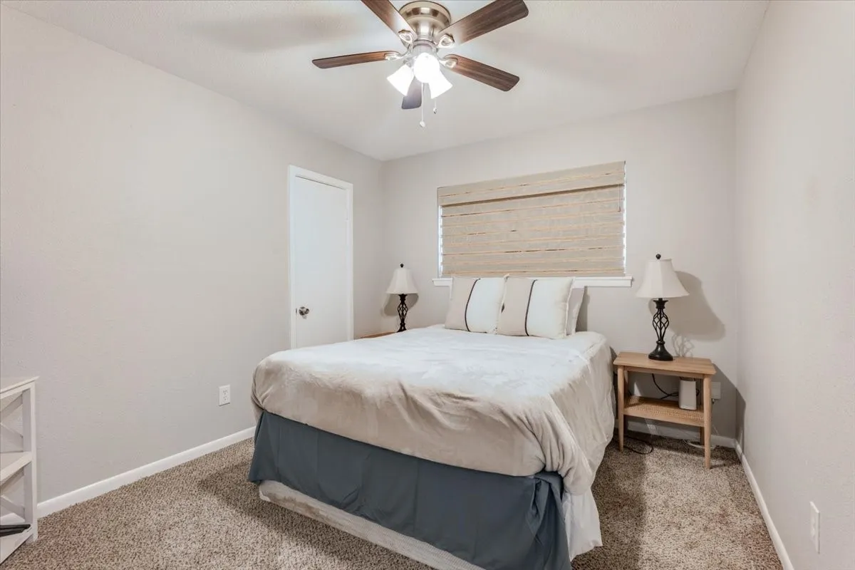 Single Family Residence For Sale in Tarrant County , 5163 Waits Avenue, Fort Worth, Texas 76133, 3 Bedroom, 2 Bathroom, Garage spaces, 1,632 Sqft, built in 1957, mls#21332615, Real Estate Agent in Fort Worth, Homes For Sale in Tarrant county, Homes For Sale in Fort Worth, Realtor in Fort Worth Texas, Real Estate Brokerage Independent Realty Texas, Luminita Cordes Realtor