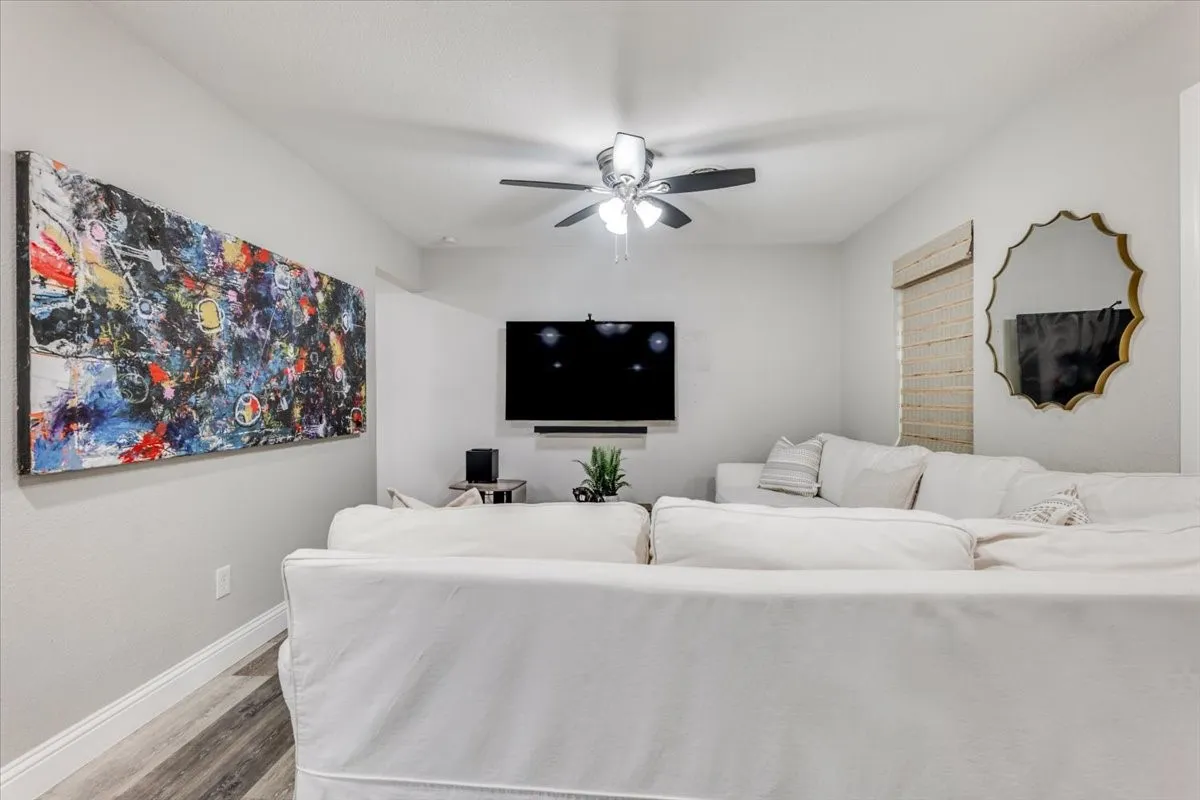 Single Family Residence For Sale in Tarrant County , 5163 Waits Avenue, Fort Worth, Texas 76133, 3 Bedroom, 2 Bathroom, Garage spaces, 1,632 Sqft, built in 1957, mls#21332615, Real Estate Agent in Fort Worth, Homes For Sale in Tarrant county, Homes For Sale in Fort Worth, Realtor in Fort Worth Texas, Real Estate Brokerage Independent Realty Texas, Luminita Cordes Realtor