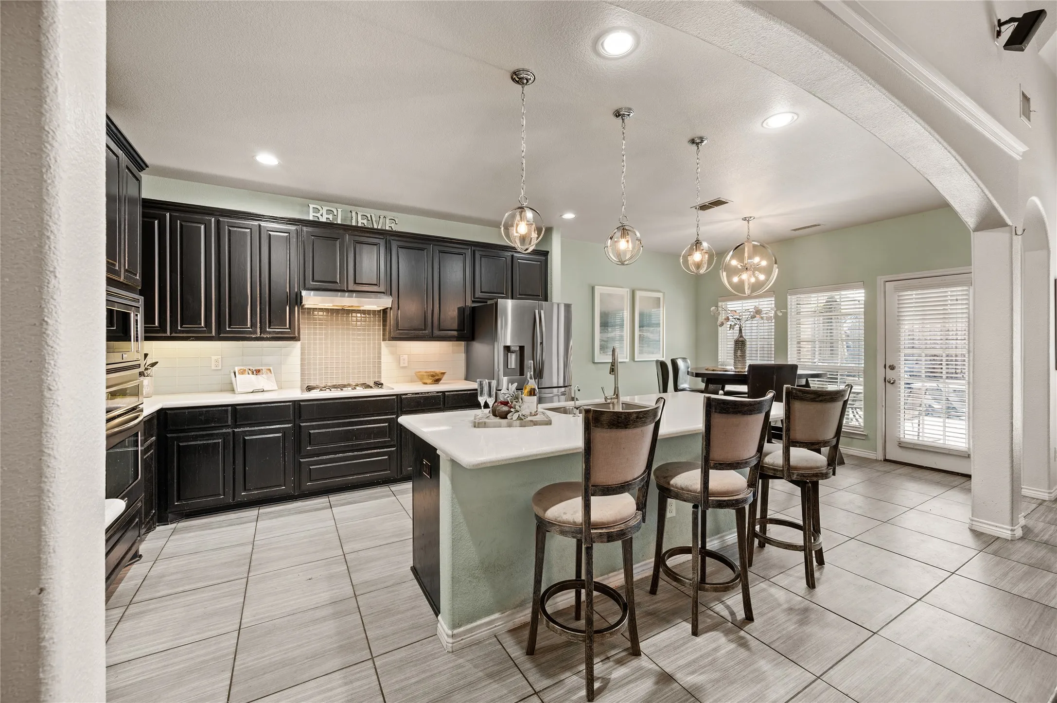 Single Family Residence For Sale in Tarrant County , 11809 Indian Pony Way, Fort Worth, Texas 76244, 4 Bedroom, 4 Bathroom, 2 Garage spaces, 3,356 Sqft, built in 2011, mls#21336120, Real Estate Agent in Fort Worth, Homes For Sale in Tarrant county, Homes For Sale in Fort Worth, Realtor in Fort Worth Texas, Real Estate Brokerage Independent Realty Texas, Luminita Cordes Realtor