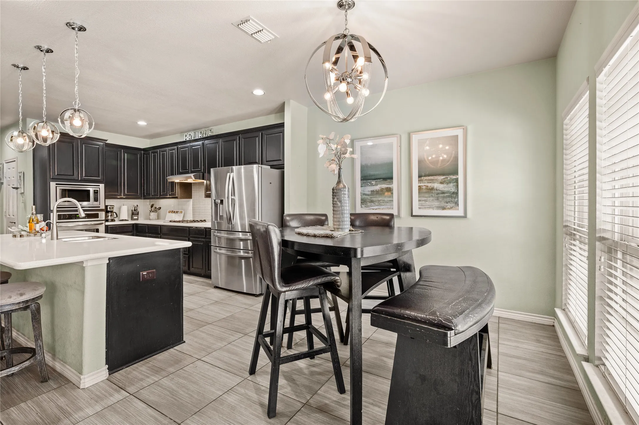 Single Family Residence For Sale in Tarrant County , 11809 Indian Pony Way, Fort Worth, Texas 76244, 4 Bedroom, 4 Bathroom, 2 Garage spaces, 3,356 Sqft, built in 2011, mls#21336120, Real Estate Agent in Fort Worth, Homes For Sale in Tarrant county, Homes For Sale in Fort Worth, Realtor in Fort Worth Texas, Real Estate Brokerage Independent Realty Texas, Luminita Cordes Realtor