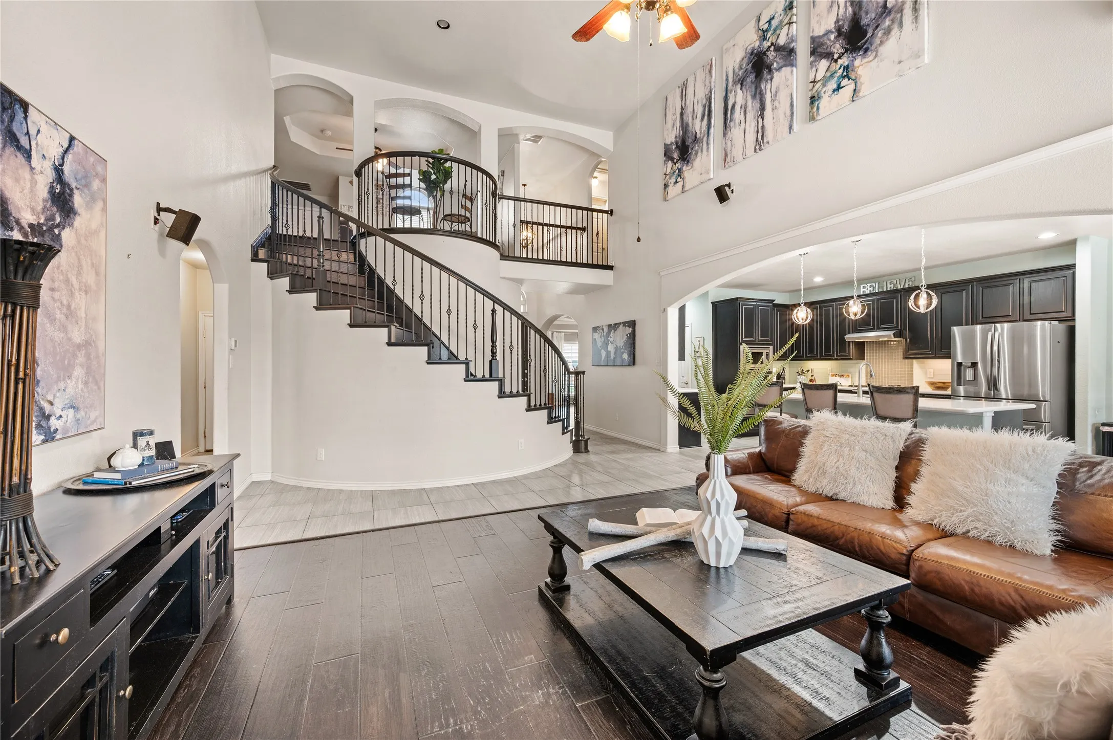 Single Family Residence For Sale in Tarrant County , 11809 Indian Pony Way, Fort Worth, Texas 76244, 4 Bedroom, 4 Bathroom, 2 Garage spaces, 3,356 Sqft, built in 2011, mls#21336120, Real Estate Agent in Fort Worth, Homes For Sale in Tarrant county, Homes For Sale in Fort Worth, Realtor in Fort Worth Texas, Real Estate Brokerage Independent Realty Texas, Luminita Cordes Realtor