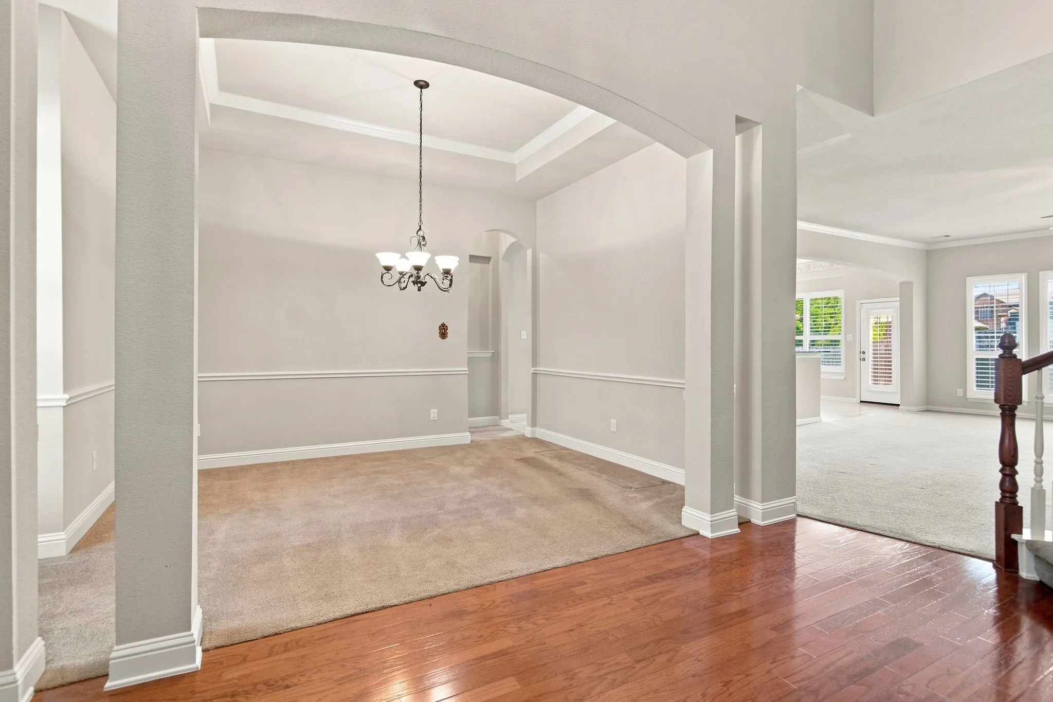 Single Family Residence For Sale in Tarrant County , 1406 Lennox Way, Mansfield, Texas 76063, 5 Bedroom, 3 Bathroom, 2 Garage spaces, 3,542 Sqft, built in 2005, mls#21331031, Real Estate Agent in Mansfield, Homes For Sale in Tarrant county, Homes For Sale in Mansfield, Realtor in Mansfield Texas, Real Estate Brokerage Independent Realty Texas, Luminita Cordes Realtor