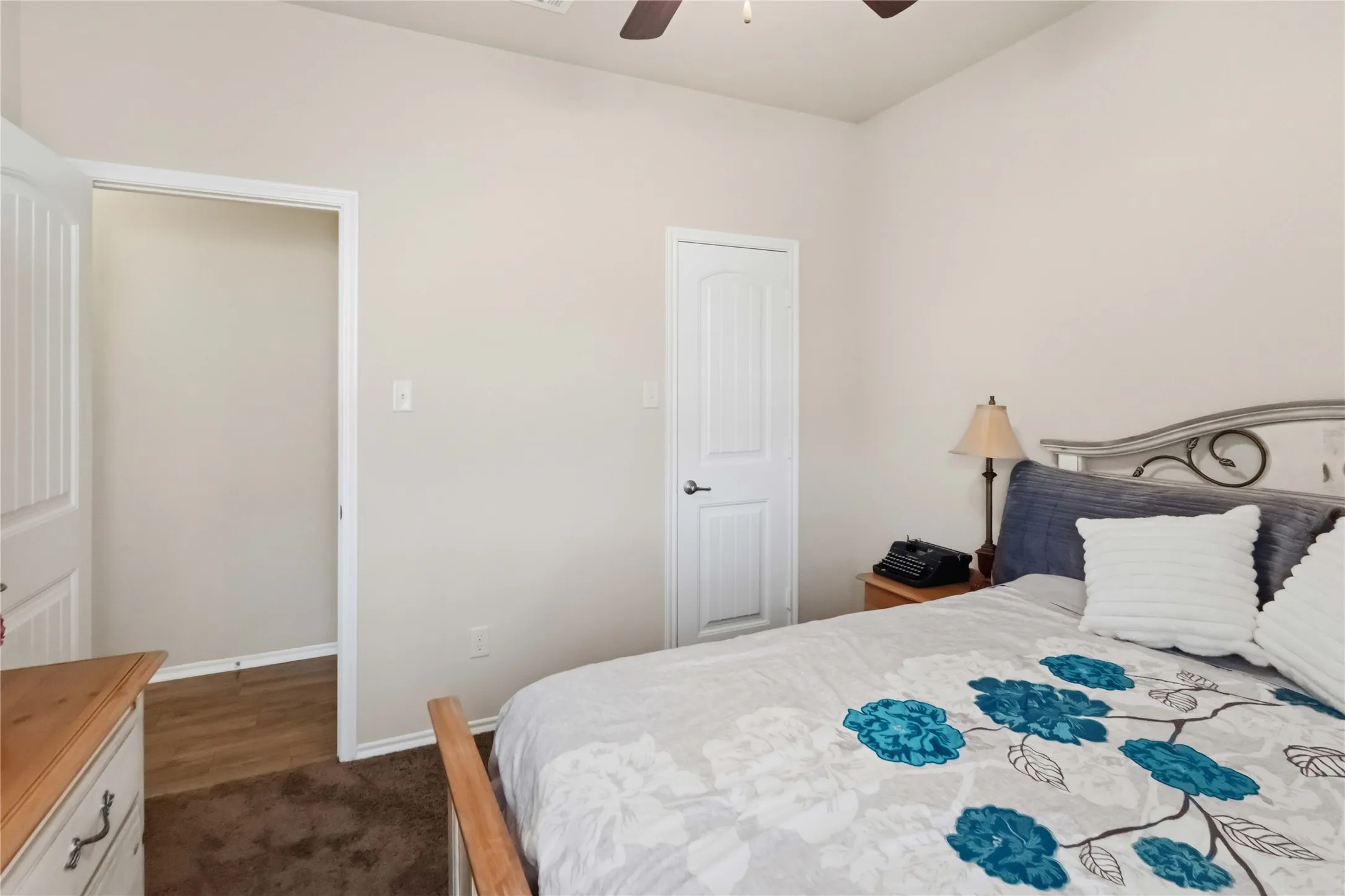 Single Family Residence For Sale in Collin County , 9804 Cottontail Lane, Mc Kinney, Texas 75071, 3 Bedroom, 2 Bathroom, 2 Garage spaces, 1,416 Sqft, built in 2015, mls#21336422, Real Estate Agent in Mc Kinney, Homes For Sale in Collin county, Homes For Sale in Mc Kinney, Realtor in Mc Kinney Texas, Real Estate Brokerage Independent Realty Texas, Luminita Cordes Realtor