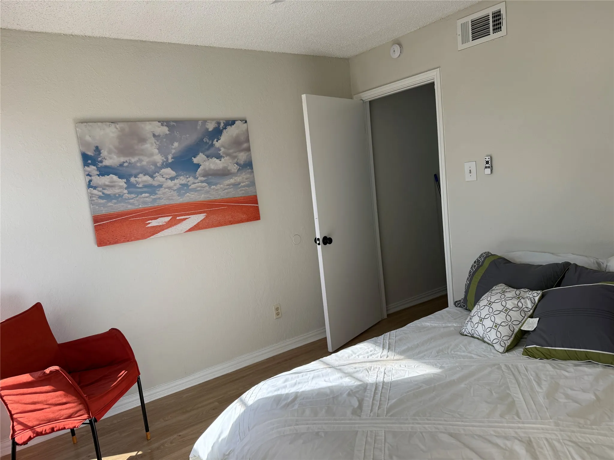 Condominium For Sale in Dallas County , 11655 Audelia Road 402, Dallas, Texas 75243, 2 Bedroom, 2 Bathroom, Garage spaces, 983 Sqft, built in 1982, mls#21337840, Real Estate Agent in Dallas, Homes For Sale in Dallas county, Homes For Sale in Dallas, Realtor in Dallas Texas, Real Estate Brokerage Independent Realty Texas, Luminita Cordes Realtor