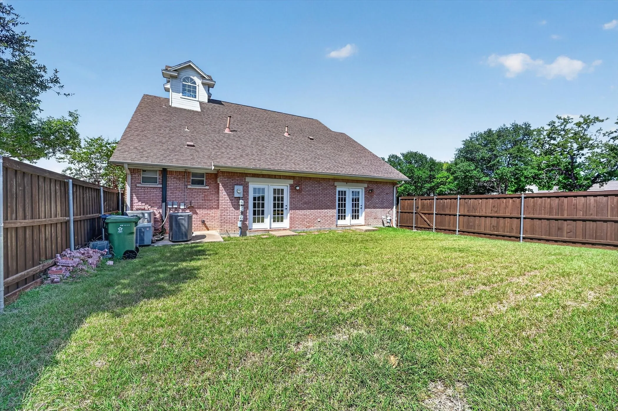 Office For Sale in Tarrant County , 5500 Woodland Park Boulevard, Arlington, Texas 76013, 0, 0, Garage spaces, 0 Sqft, built in 1995, mls#21337832, Real Estate Agent in Arlington, Homes For Sale in Tarrant county, Homes For Sale in Arlington, Realtor in Arlington Texas, Real Estate Brokerage Independent Realty Texas, Luminita Cordes Realtor