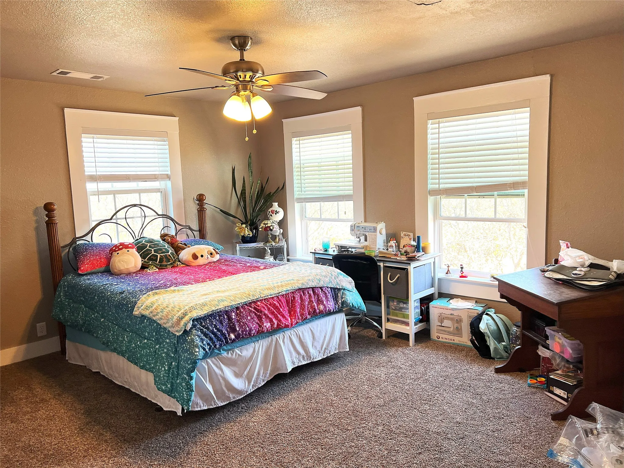 Single Family Residence For Sale in Cooke County , 1447 County Road 189, Gainesville, Texas 76240, 3 Bedrooms, 3 Bathrooms, 2 Garage spaces, 2,426 Sqft, built in 1991, Price $380,000, mls#21337785, Real Estate Agent in Gainesville, Homes For Sale in Cooke county, Homes For Sale in Gainesville, Realtor in Gainesville Texas, Real Estate Brokerage Independent Realty Texas, Luminita Cordes Realtor