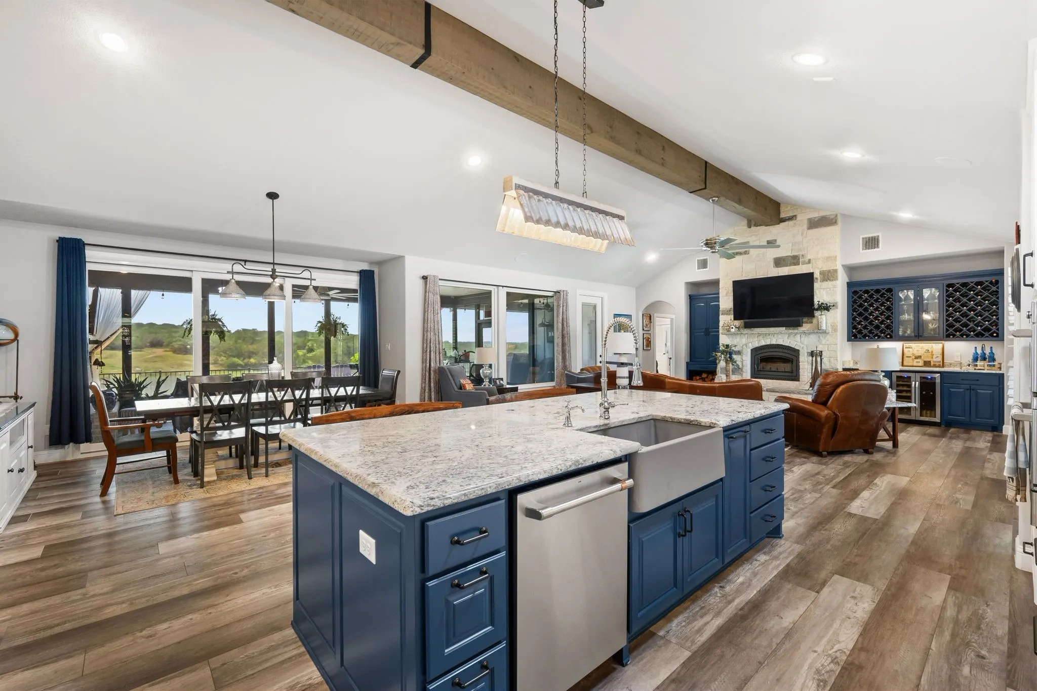 Single Family Residence For Sale in Erath County , 1665 Overlook Ridge, Bluff Dale, Texas 76433, 3 Bedroom, 2 Bathroom, 3 Garage spaces, 2,670 Sqft, built in 2022, mls#21335701, Real Estate Agent in Bluff Dale, Homes For Sale in Erath county, Homes For Sale in Bluff Dale, Realtor in Bluff Dale Texas, Real Estate Brokerage Independent Realty Texas, Luminita Cordes Realtor
