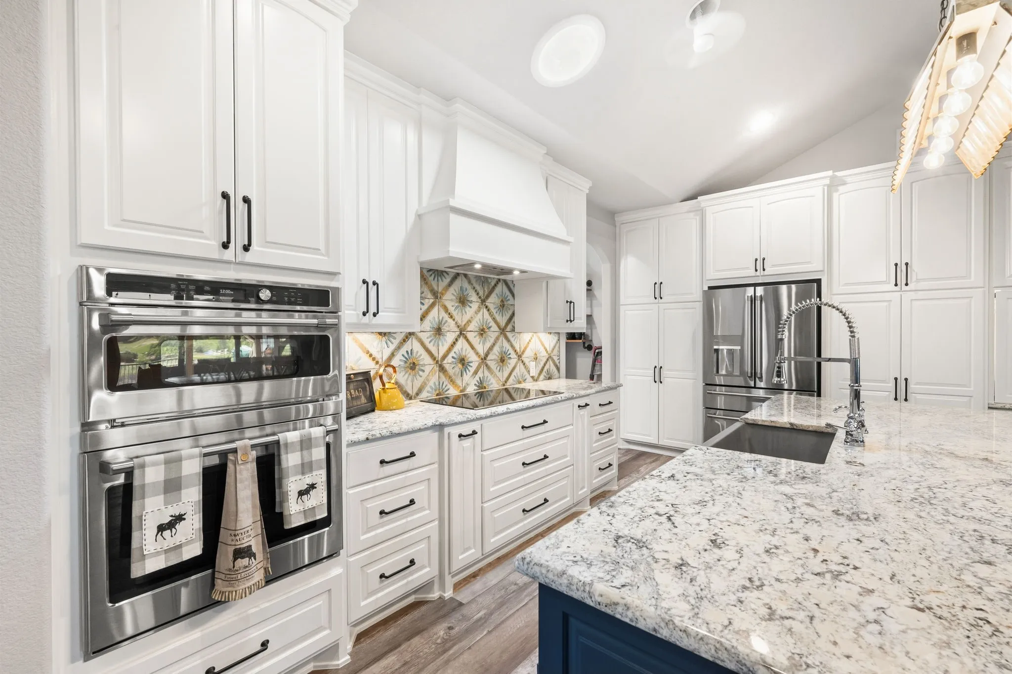 Single Family Residence For Sale in Erath County , 1665 Overlook Ridge, Bluff Dale, Texas 76433, 3 Bedroom, 2 Bathroom, 3 Garage spaces, 2,670 Sqft, built in 2022, mls#21335701, Real Estate Agent in Bluff Dale, Homes For Sale in Erath county, Homes For Sale in Bluff Dale, Realtor in Bluff Dale Texas, Real Estate Brokerage Independent Realty Texas, Luminita Cordes Realtor