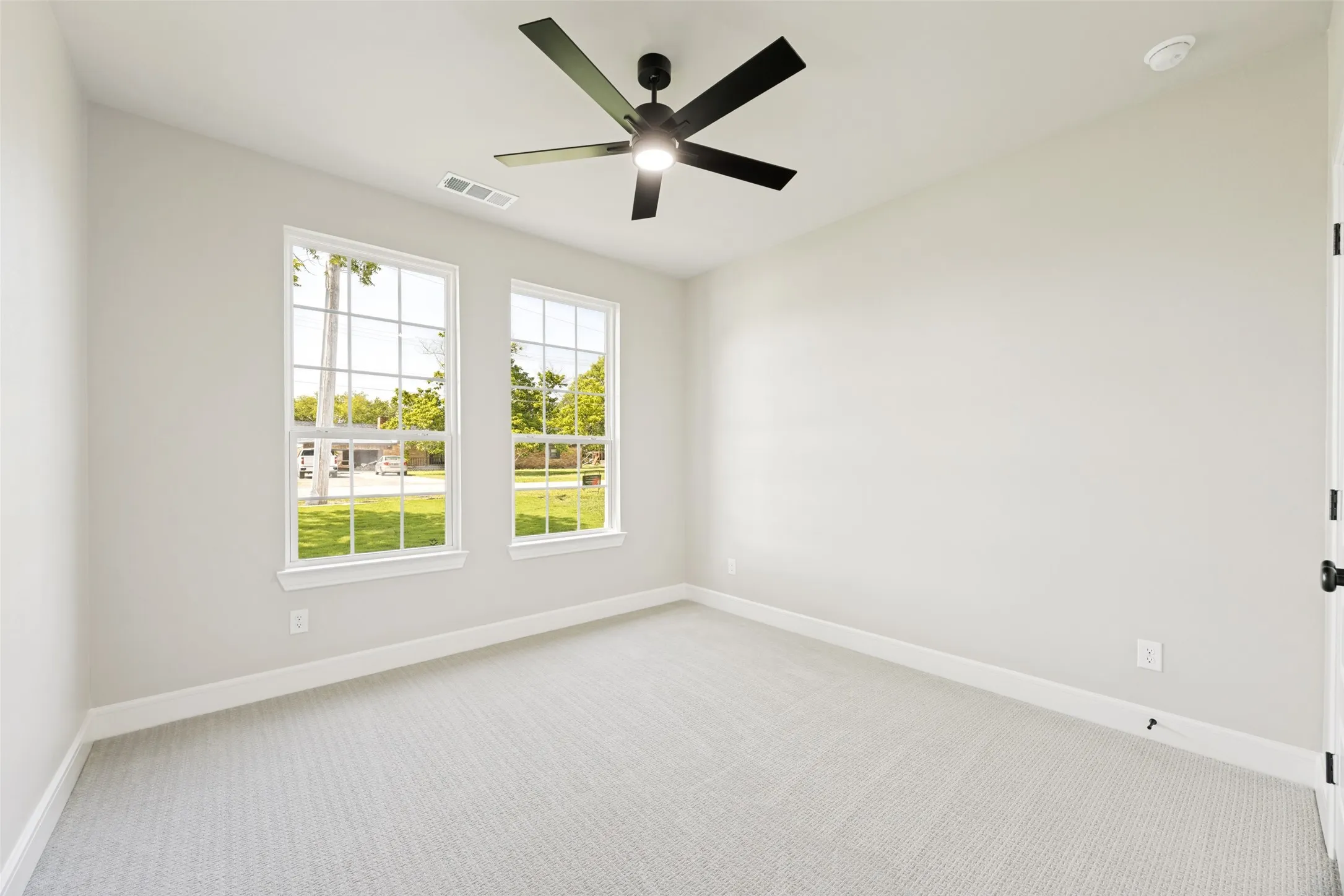 Single Family Residence For Sale in Fannin County , 310 Cottonwood, Leonard, Texas 75452, 4 Bedroom, 2 Bathroom, 2 Garage spaces, 1,834 Sqft, built in 2026, mls#21337553, Real Estate Agent in Leonard, Homes For Sale in Fannin county, Homes For Sale in Leonard, Realtor in Leonard Texas, Real Estate Brokerage Independent Realty Texas, Luminita Cordes Realtor