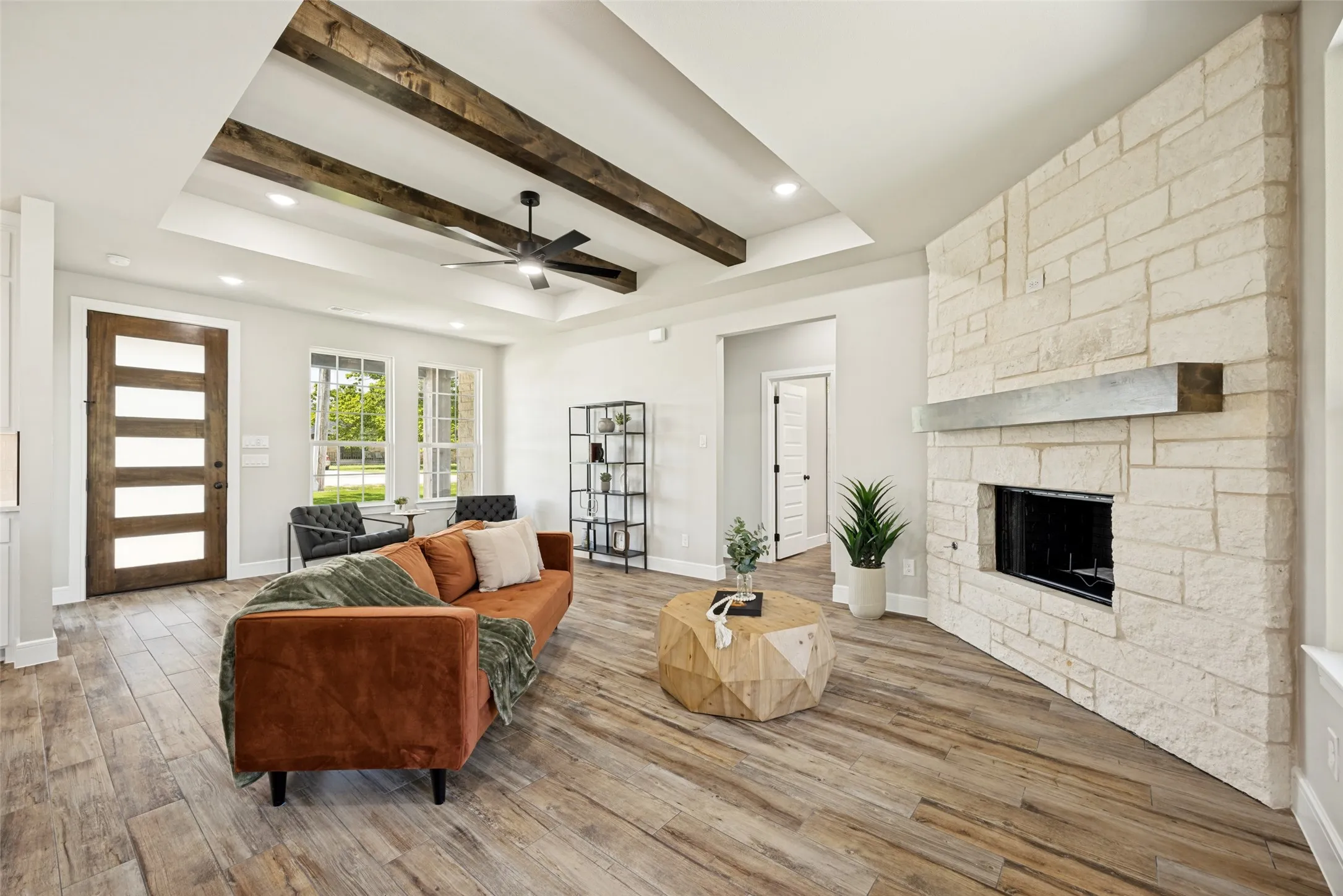 Single Family Residence For Sale in Fannin County , 310 Cottonwood, Leonard, Texas 75452, 4 Bedroom, 2 Bathroom, 2 Garage spaces, 1,834 Sqft, built in 2026, mls#21337553, Real Estate Agent in Leonard, Homes For Sale in Fannin county, Homes For Sale in Leonard, Realtor in Leonard Texas, Real Estate Brokerage Independent Realty Texas, Luminita Cordes Realtor