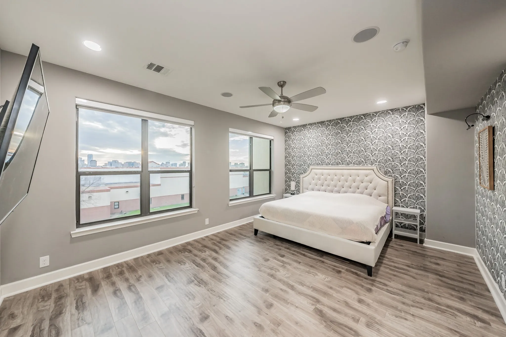 Condominium For Rent in Dallas County , 1717 Annex Avenue 302, Dallas, Texas 75204, 3 Bedroom, 4 Bathroom, 2 Garage spaces, 2,154 Sqft, built in 2015, mls#21337157, Real Estate Agent in Dallas, Homes For Rent in Dallas county, Homes For Rent in Dallas, Realtor in Dallas Texas, Real Estate Brokerage Independent Realty Texas, Luminita Cordes Realtor