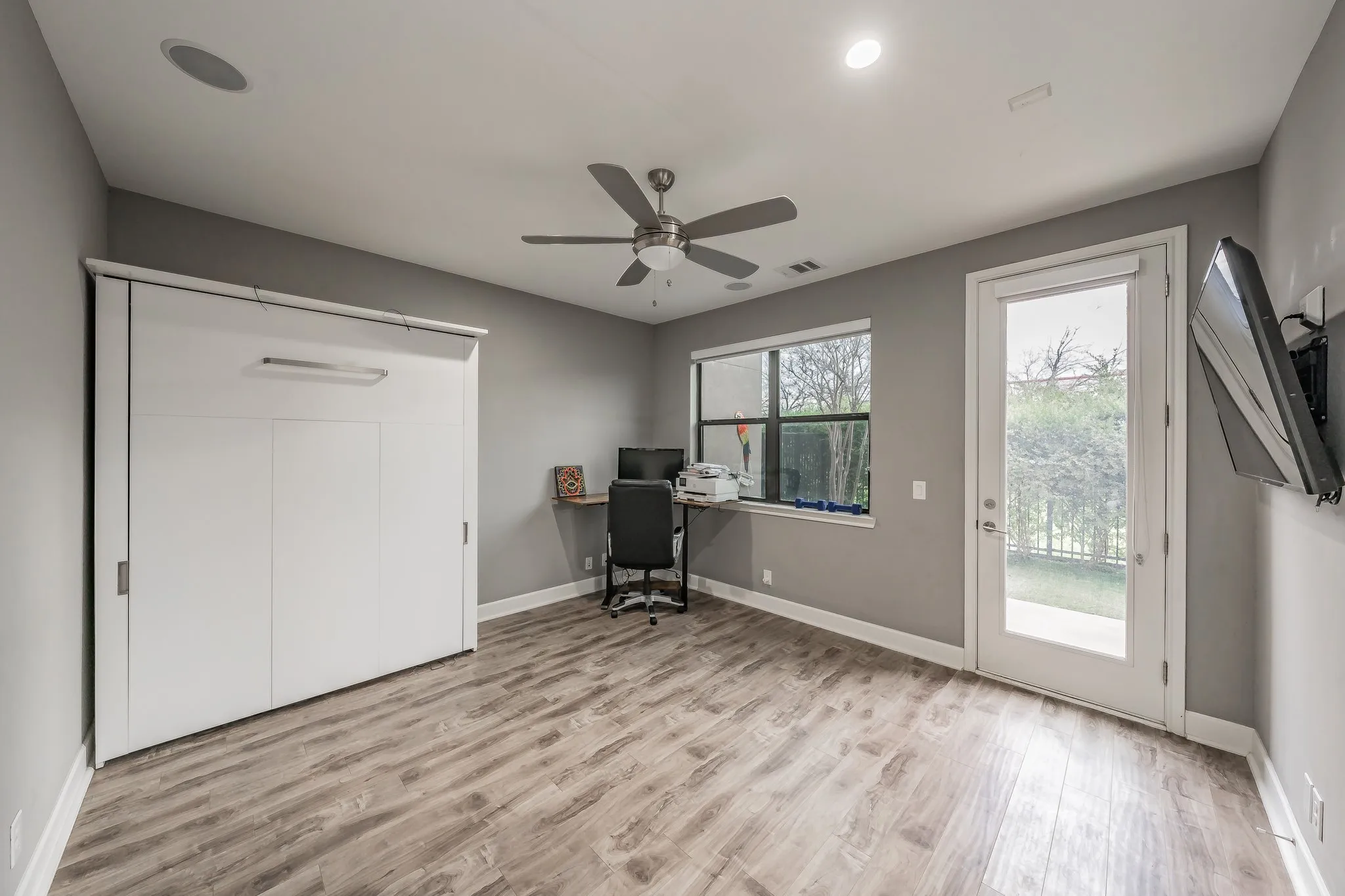 Condominium For Rent in Dallas County , 1717 Annex Avenue 302, Dallas, Texas 75204, 3 Bedroom, 4 Bathroom, 2 Garage spaces, 2,154 Sqft, built in 2015, mls#21337157, Real Estate Agent in Dallas, Homes For Rent in Dallas county, Homes For Rent in Dallas, Realtor in Dallas Texas, Real Estate Brokerage Independent Realty Texas, Luminita Cordes Realtor