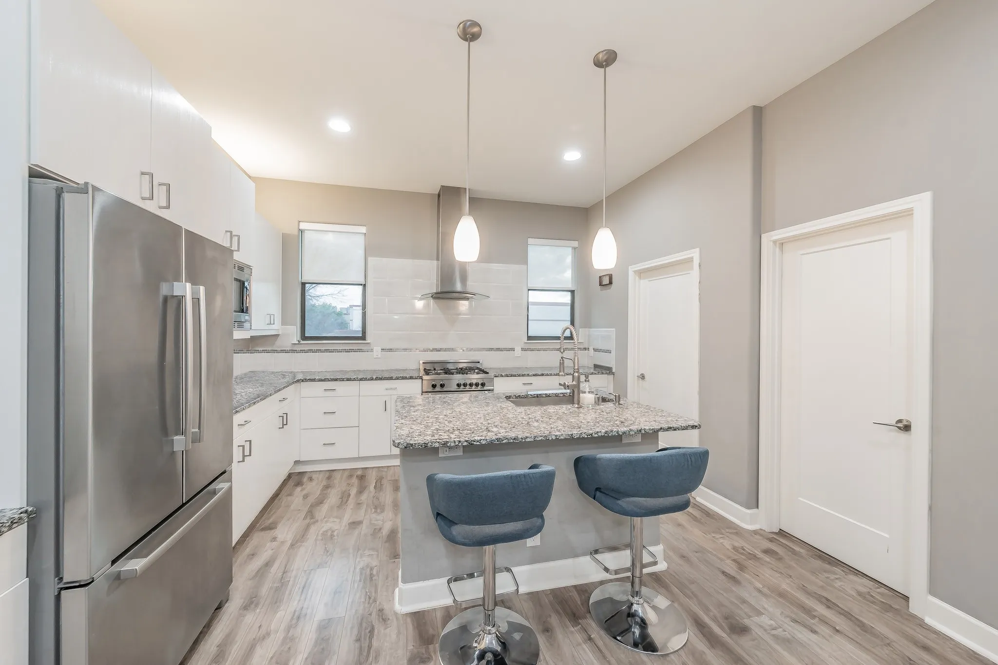 Condominium For Rent in Dallas County , 1717 Annex Avenue 302, Dallas, Texas 75204, 3 Bedroom, 4 Bathroom, 2 Garage spaces, 2,154 Sqft, built in 2015, mls#21337157, Real Estate Agent in Dallas, Homes For Rent in Dallas county, Homes For Rent in Dallas, Realtor in Dallas Texas, Real Estate Brokerage Independent Realty Texas, Luminita Cordes Realtor