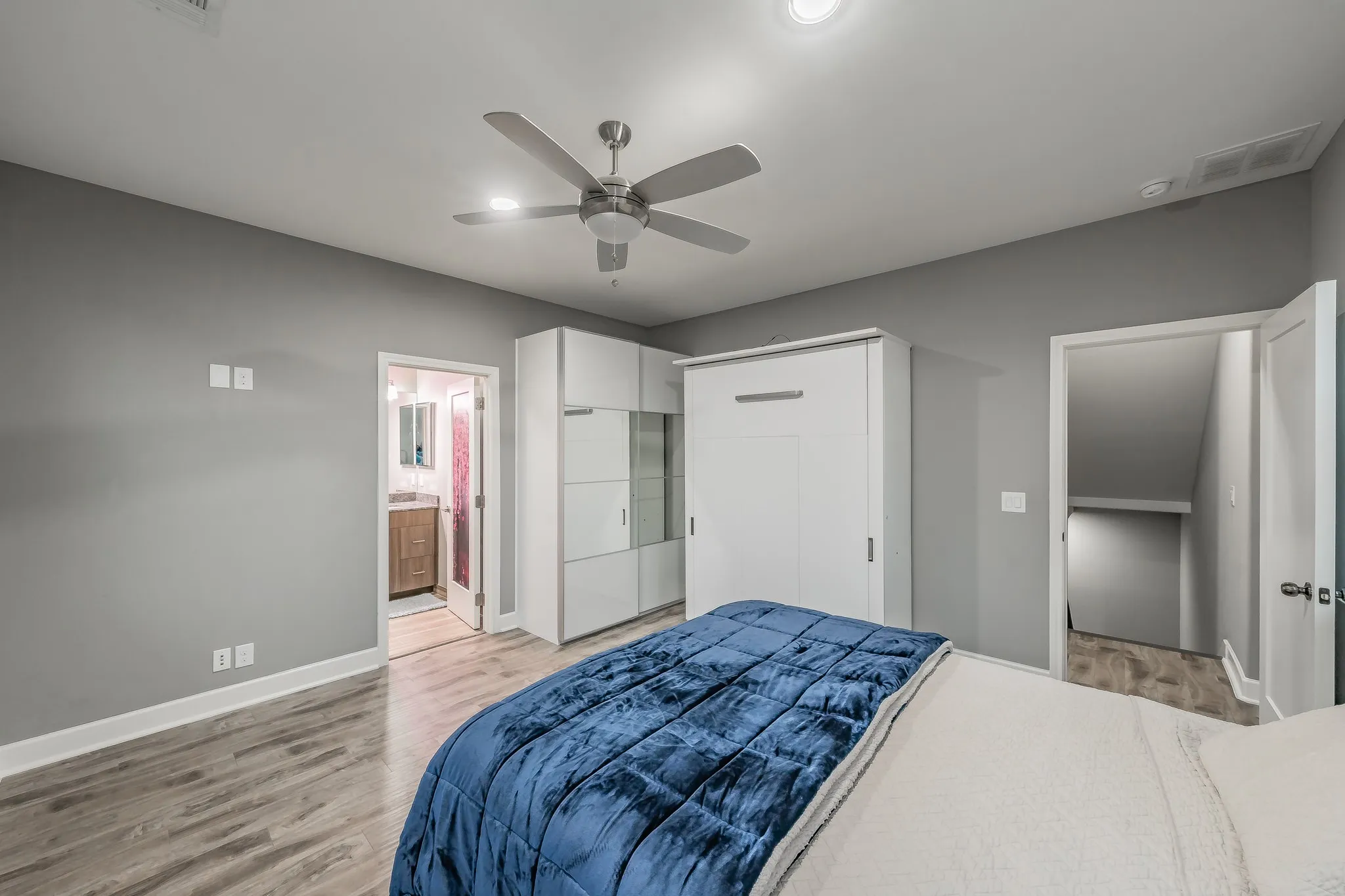 Condominium For Rent in Dallas County , 1717 Annex Avenue 302, Dallas, Texas 75204, 3 Bedroom, 4 Bathroom, 2 Garage spaces, 2,154 Sqft, built in 2015, mls#21337157, Real Estate Agent in Dallas, Homes For Rent in Dallas county, Homes For Rent in Dallas, Realtor in Dallas Texas, Real Estate Brokerage Independent Realty Texas, Luminita Cordes Realtor