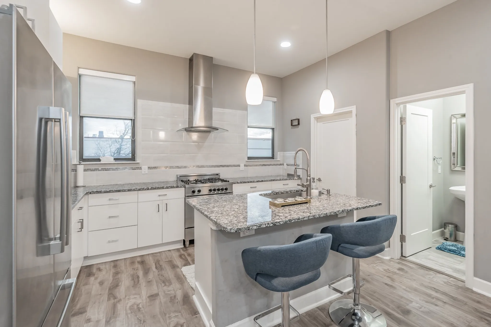 Condominium For Rent in Dallas County , 1717 Annex Avenue 302, Dallas, Texas 75204, 3 Bedroom, 4 Bathroom, 2 Garage spaces, 2,154 Sqft, built in 2015, mls#21337157, Real Estate Agent in Dallas, Homes For Rent in Dallas county, Homes For Rent in Dallas, Realtor in Dallas Texas, Real Estate Brokerage Independent Realty Texas, Luminita Cordes Realtor