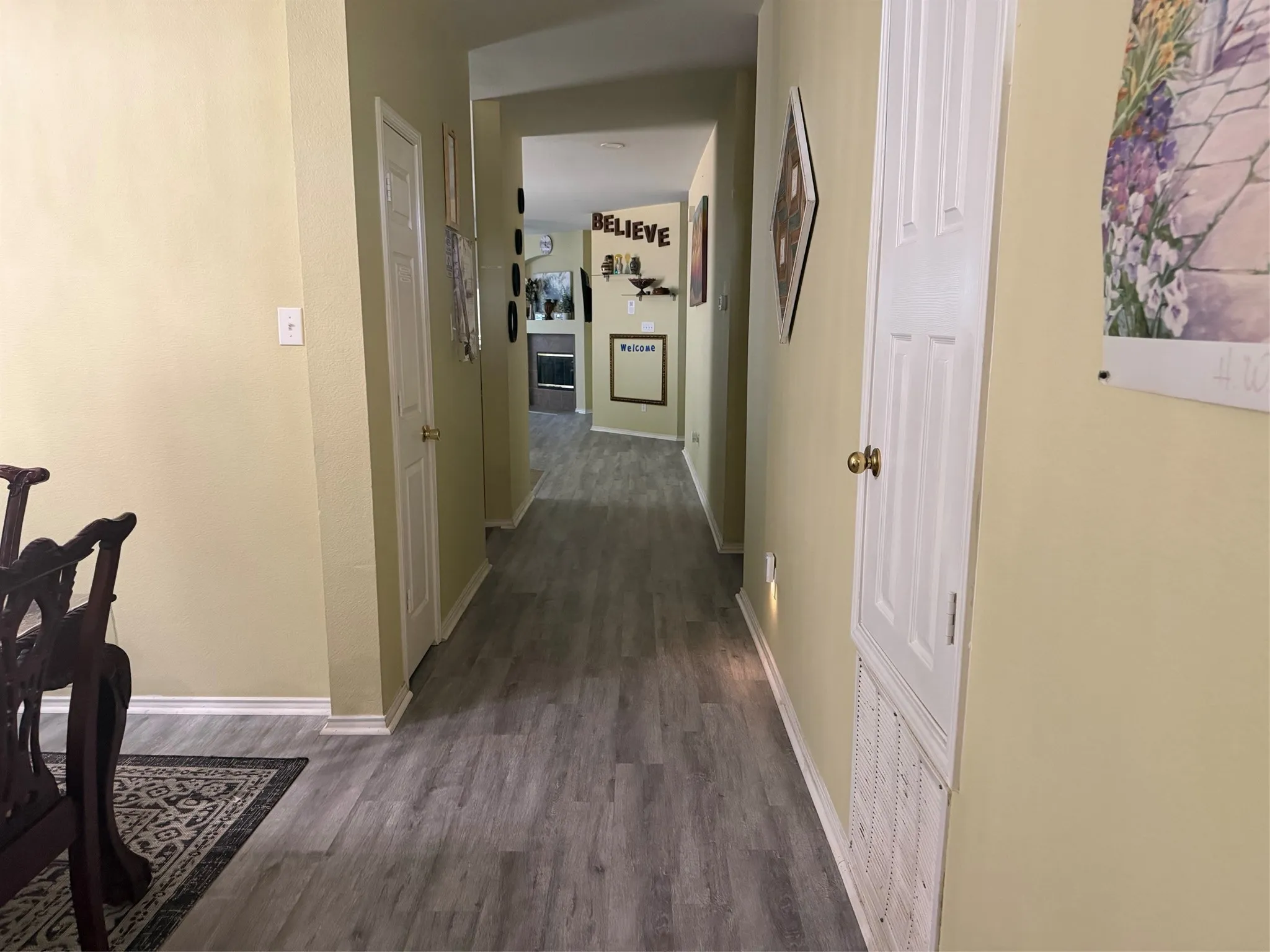 Single Family Residence For Rent in Dallas County , 4214 CARRINGTON Drive, Garland, Texas 75043, 4 Bedrooms, 2 Bathrooms, 2 Garage spaces, 2,254 Sqft, built in 2001, Price $2,800, mls#21337874, Real Estate Agent in Garland, Homes For Rent in Dallas county, Homes For Rent in Garland, Realtor in Garland Texas, Real Estate Brokerage Independent Realty Texas, Luminita Cordes Realtor