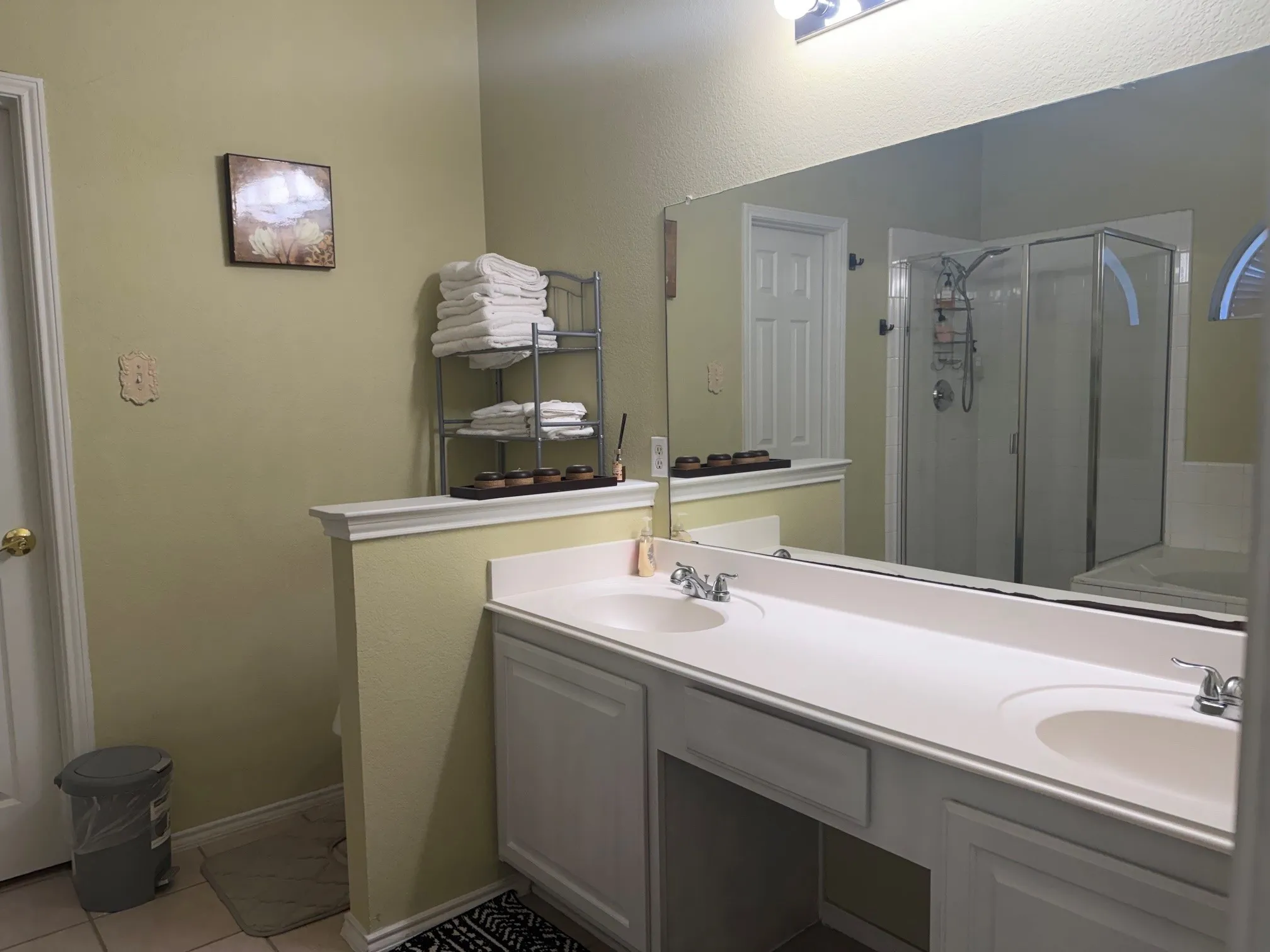 Single Family Residence For Rent in Dallas County , 4214 CARRINGTON Drive, Garland, Texas 75043, 4 Bedrooms, 2 Bathrooms, 2 Garage spaces, 2,254 Sqft, built in 2001, Price $2,800, mls#21337874, Real Estate Agent in Garland, Homes For Rent in Dallas county, Homes For Rent in Garland, Realtor in Garland Texas, Real Estate Brokerage Independent Realty Texas, Luminita Cordes Realtor