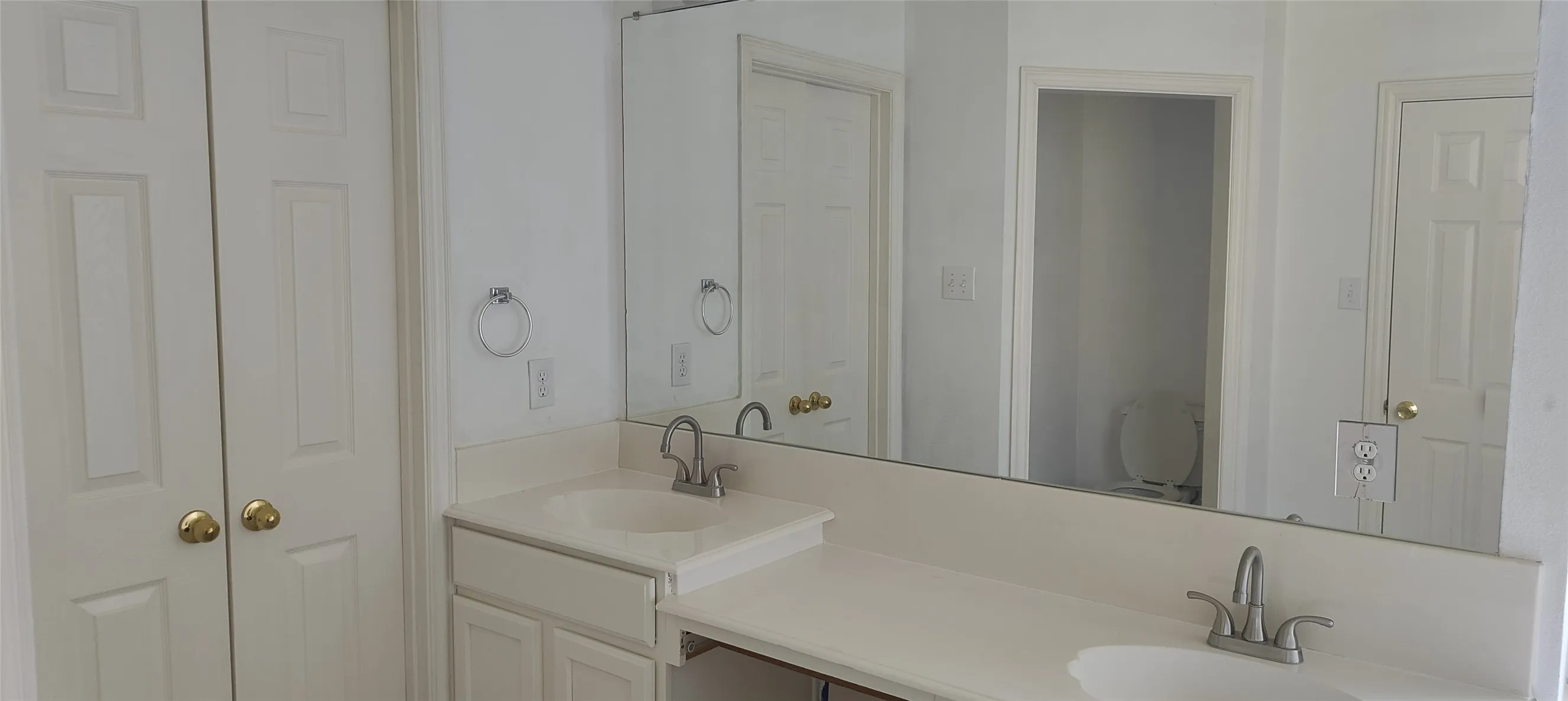 Single Family Residence For Rent in Collin County , 1412 Brenda Lane, Allen, Texas 75002, 4 Bedroom, 3 Bathroom, 2 Garage spaces, 2,609 Sqft, built in 1999, mls#21337881, Real Estate Agent in Allen, Homes For Rent in Collin county, Homes For Rent in Allen, Realtor in Allen Texas, Real Estate Brokerage Independent Realty Texas, Luminita Cordes Realtor