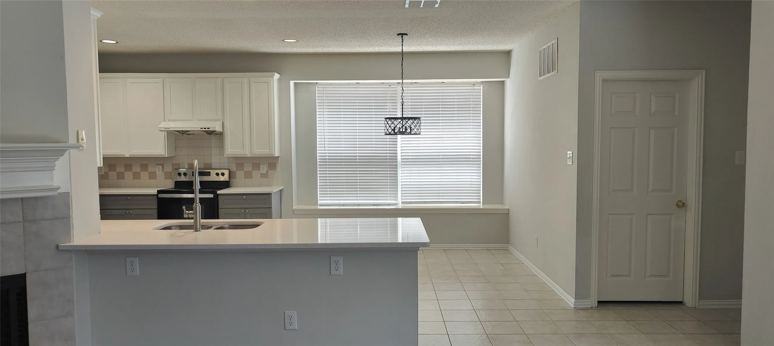 Family Room to Kitchen
