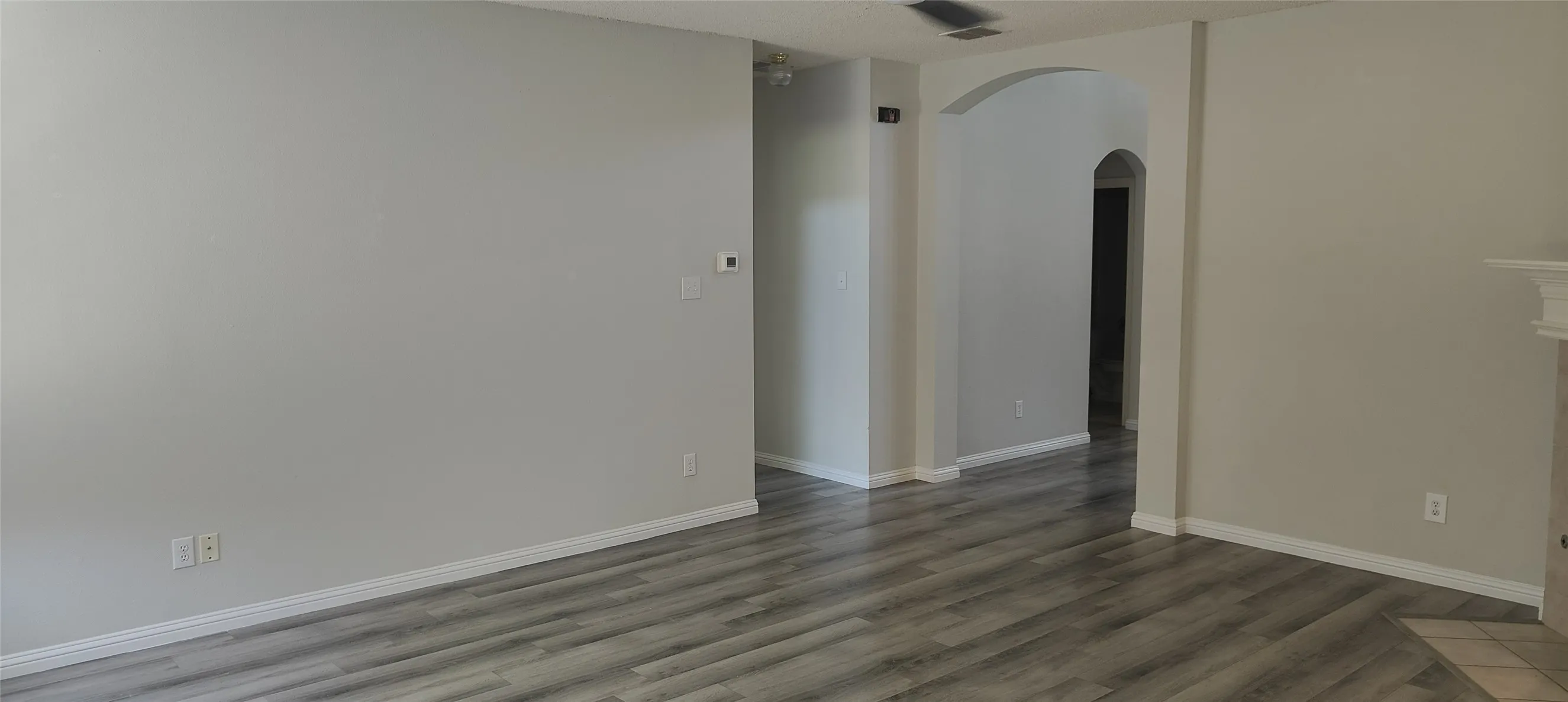 Single Family Residence For Rent in Collin County , 1412 Brenda Lane, Allen, Texas 75002, 4 Bedroom, 3 Bathroom, 2 Garage spaces, 2,609 Sqft, built in 1999, mls#21337881, Real Estate Agent in Allen, Homes For Rent in Collin county, Homes For Rent in Allen, Realtor in Allen Texas, Real Estate Brokerage Independent Realty Texas, Luminita Cordes Realtor
