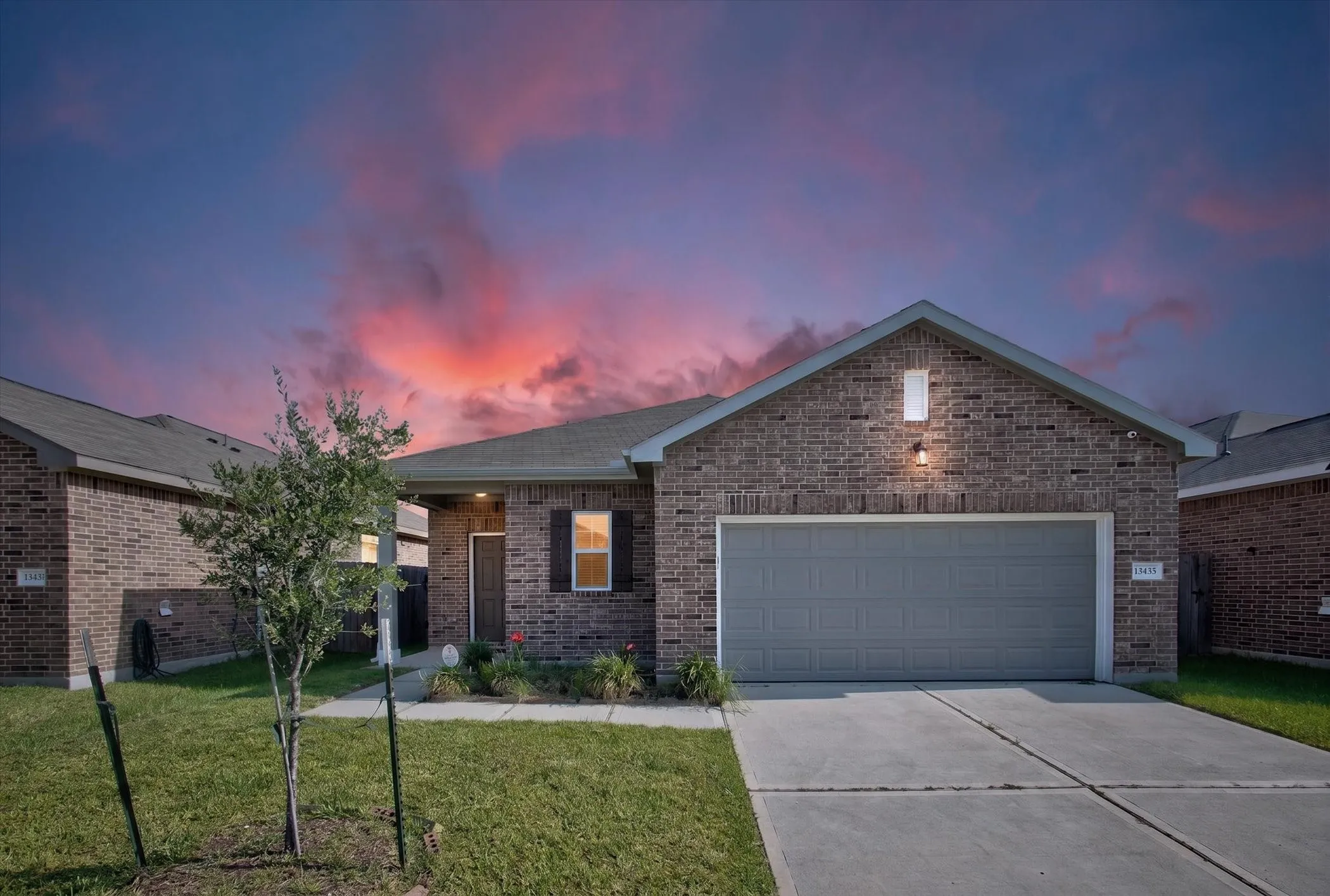 Single Family Residence For Rent in Harris County , 13435 Wembley Heights Drive, Houston, Texas 77049, 3 Bedroom, 2 Bathroom, 2 Garage spaces, 1,565 Sqft, built in 2022, mls#21335506, Real Estate Agent in Houston, Homes For Rent in Harris county, Homes For Rent in Houston, Realtor in Houston Texas, Real Estate Brokerage Independent Realty Texas, Luminita Cordes Realtor