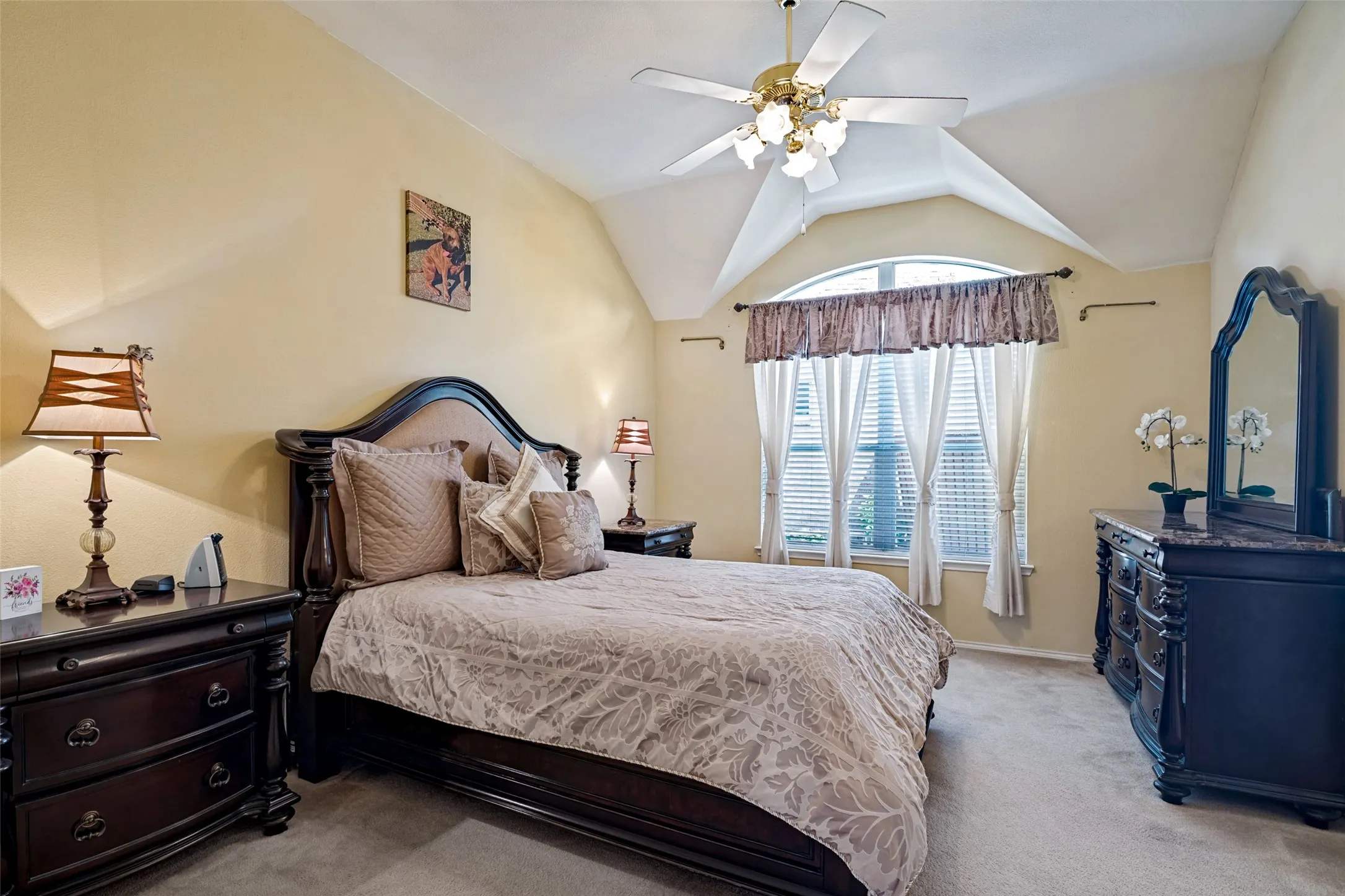 Single Family Residence For Sale in Dallas County , 8702 Nairn Street, Rowlett, Texas 75089, 4 Bedroom, 2 Bathroom, 2 Garage spaces, 2,140 Sqft, built in 2003, mls#21336804, Real Estate Agent in Rowlett, Homes For Sale in Dallas county, Homes For Sale in Rowlett, Realtor in Rowlett Texas, Real Estate Brokerage Independent Realty Texas, Luminita Cordes Realtor