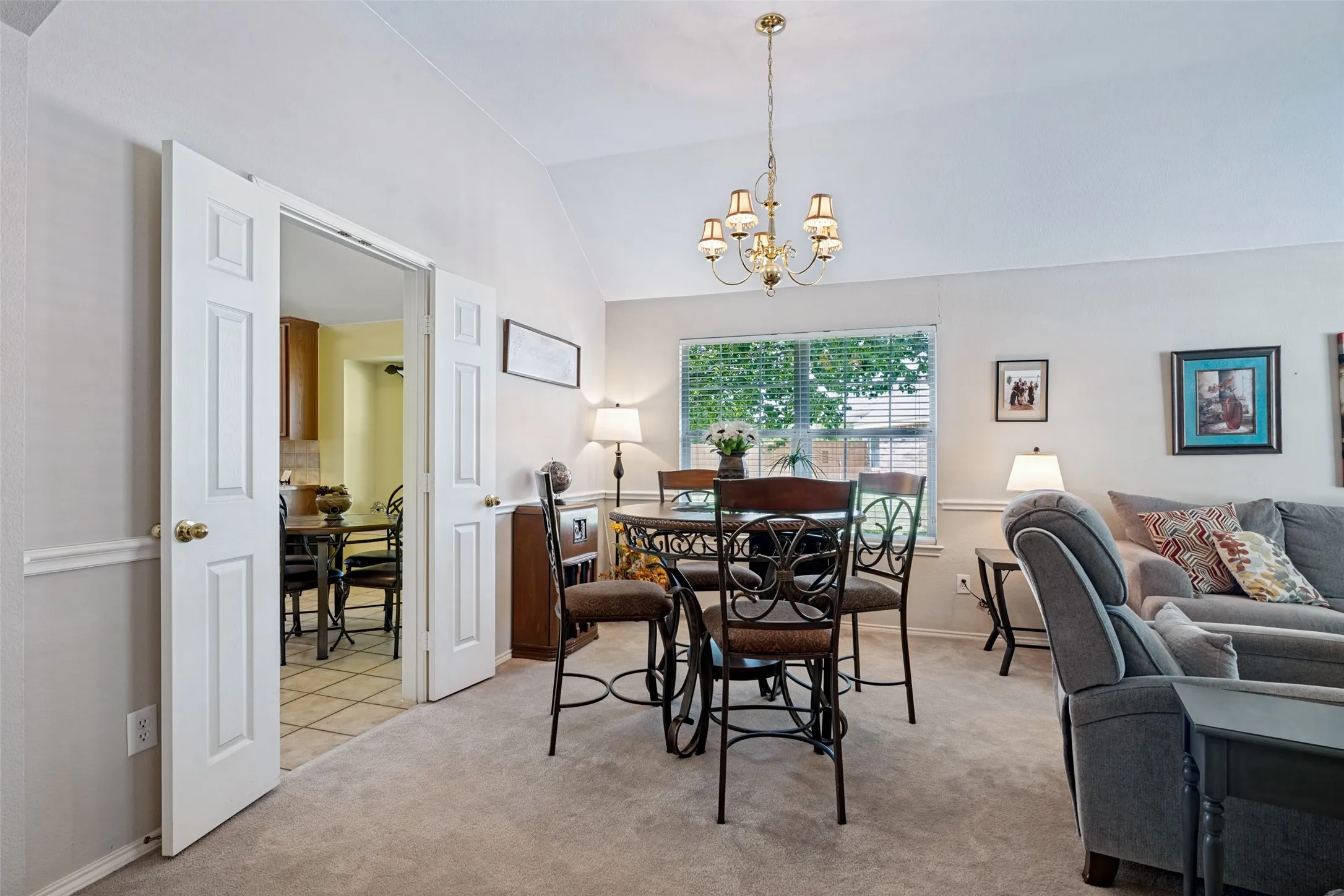 Single Family Residence For Sale in Dallas County , 8702 Nairn Street, Rowlett, Texas 75089, 4 Bedroom, 2 Bathroom, 2 Garage spaces, 2,140 Sqft, built in 2003, mls#21336804, Real Estate Agent in Rowlett, Homes For Sale in Dallas county, Homes For Sale in Rowlett, Realtor in Rowlett Texas, Real Estate Brokerage Independent Realty Texas, Luminita Cordes Realtor