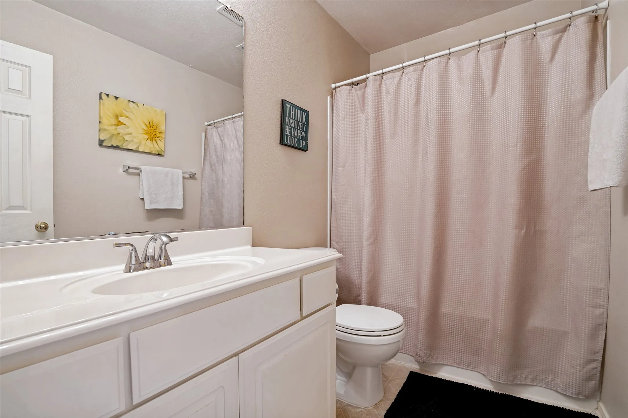 Single Family Residence For Sale in Dallas County , 8702 Nairn Street, Rowlett, Texas 75089, 4 Bedroom, 2 Bathroom, 2 Garage spaces, 2,140 Sqft, built in 2003, mls#21336804, Real Estate Agent in Rowlett, Homes For Sale in Dallas county, Homes For Sale in Rowlett, Realtor in Rowlett Texas, Real Estate Brokerage Independent Realty Texas, Luminita Cordes Realtor