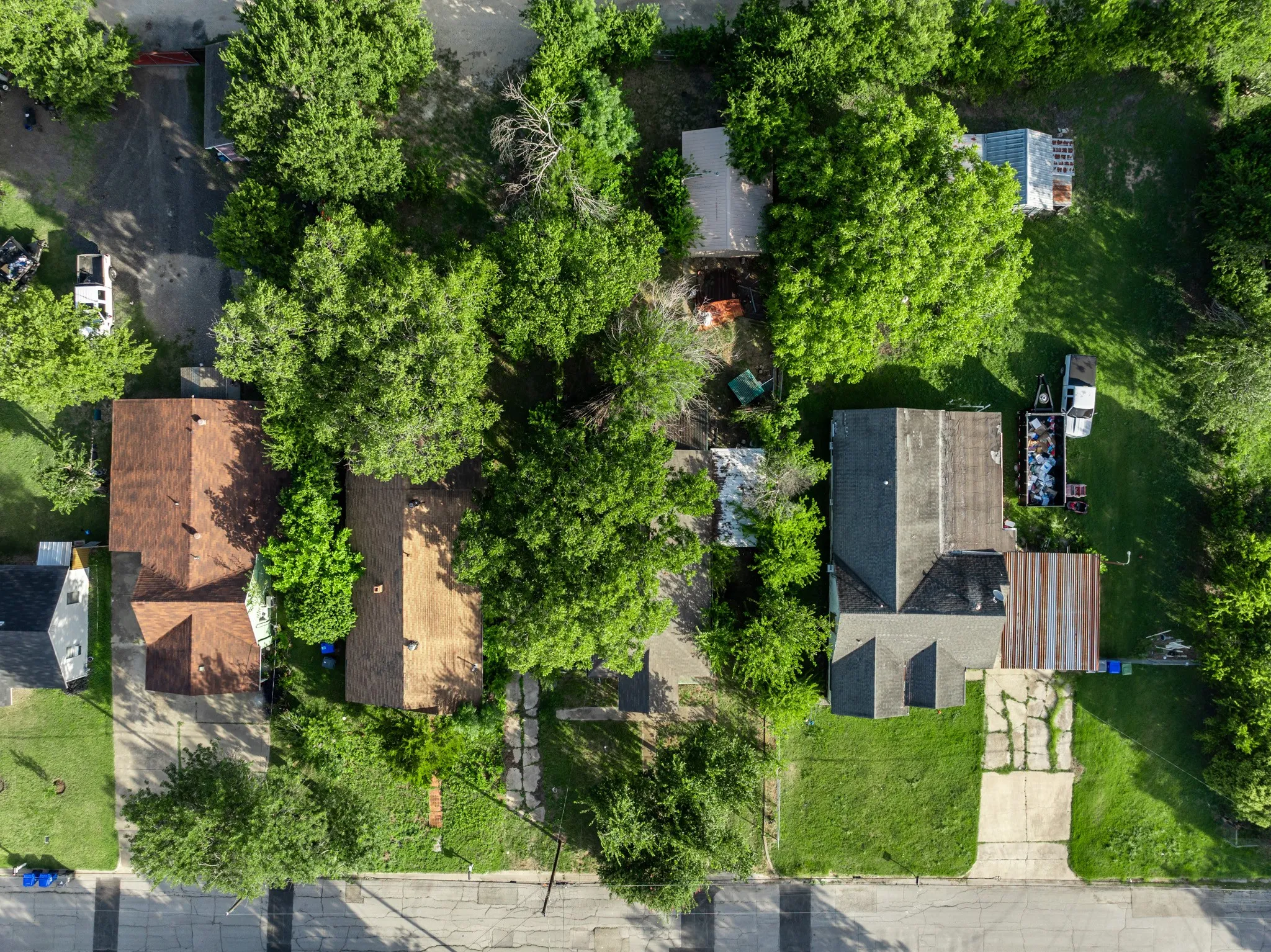 Single Family Residence For Sale in Mc Lennan County , 2817 Burnett Avenue, Waco, Texas 76711, 2 Bedroom, 2 Bathroom, Garage spaces, 1,080 Sqft, built in 1945, mls#21337822, Real Estate Agent in Waco, Homes For Sale in Mc Lennan county, Homes For Sale in Waco, Realtor in Waco Texas, Real Estate Brokerage Independent Realty Texas, Luminita Cordes Realtor