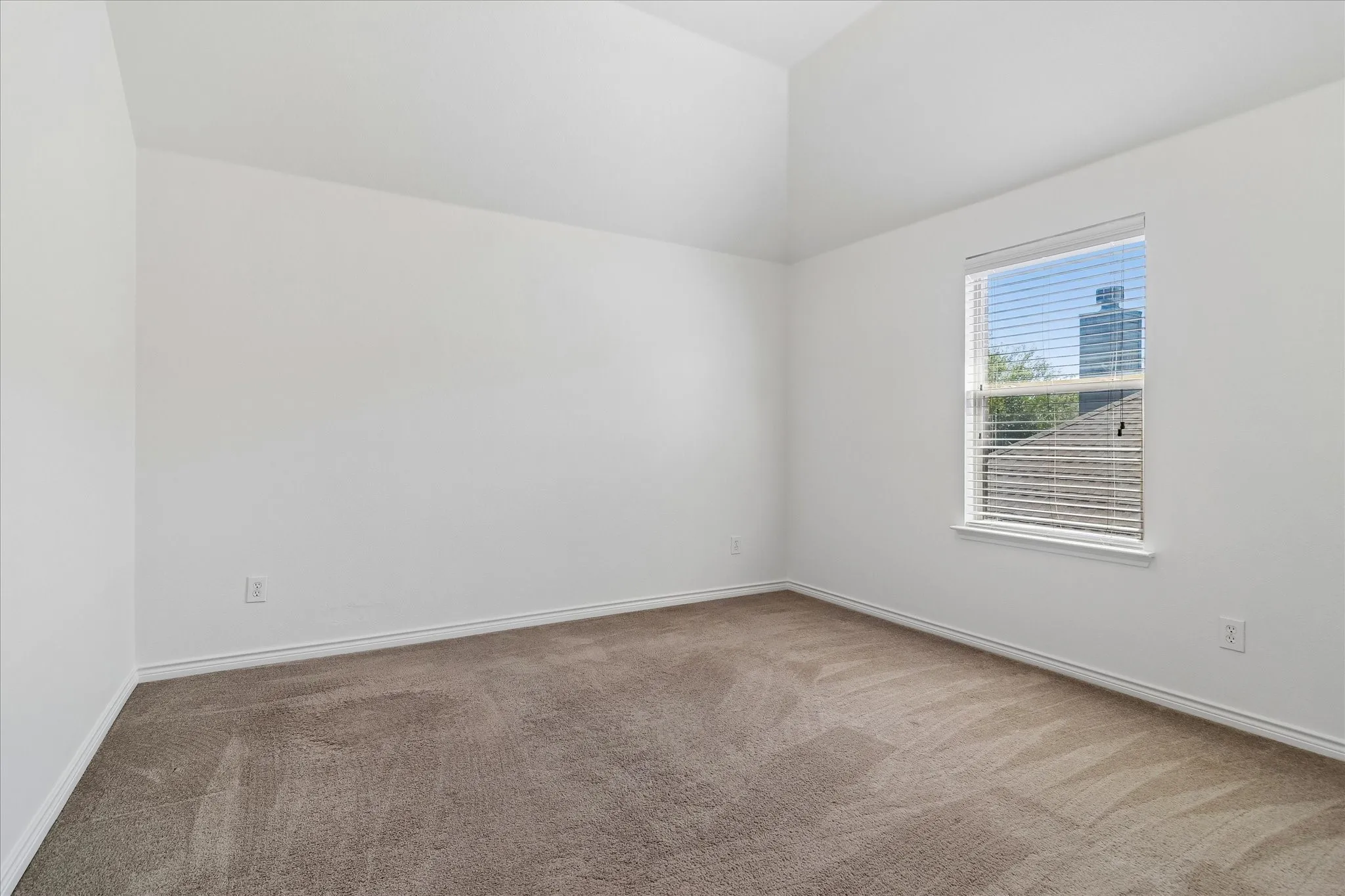 Single Family Residence For Sale in Collin County , 10109 Ransom Ridge Road, Mc Kinney, Texas 75072, 4 Bedroom, 4 Bathroom, 2 Garage spaces, 3,022 Sqft, built in 2011, mls#21335766, Real Estate Agent in Mc Kinney, Homes For Sale in Collin county, Homes For Sale in Mc Kinney, Realtor in Mc Kinney Texas, Real Estate Brokerage Independent Realty Texas, Luminita Cordes Realtor