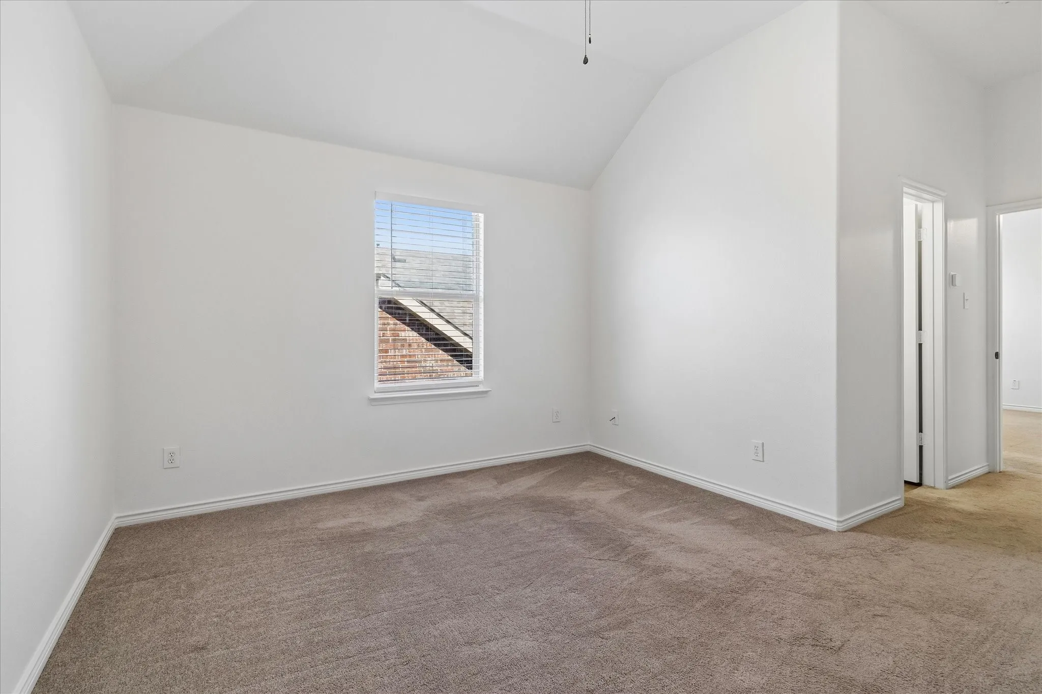 Single Family Residence For Sale in Collin County , 10109 Ransom Ridge Road, Mc Kinney, Texas 75072, 4 Bedroom, 4 Bathroom, 2 Garage spaces, 3,022 Sqft, built in 2011, mls#21335766, Real Estate Agent in Mc Kinney, Homes For Sale in Collin county, Homes For Sale in Mc Kinney, Realtor in Mc Kinney Texas, Real Estate Brokerage Independent Realty Texas, Luminita Cordes Realtor